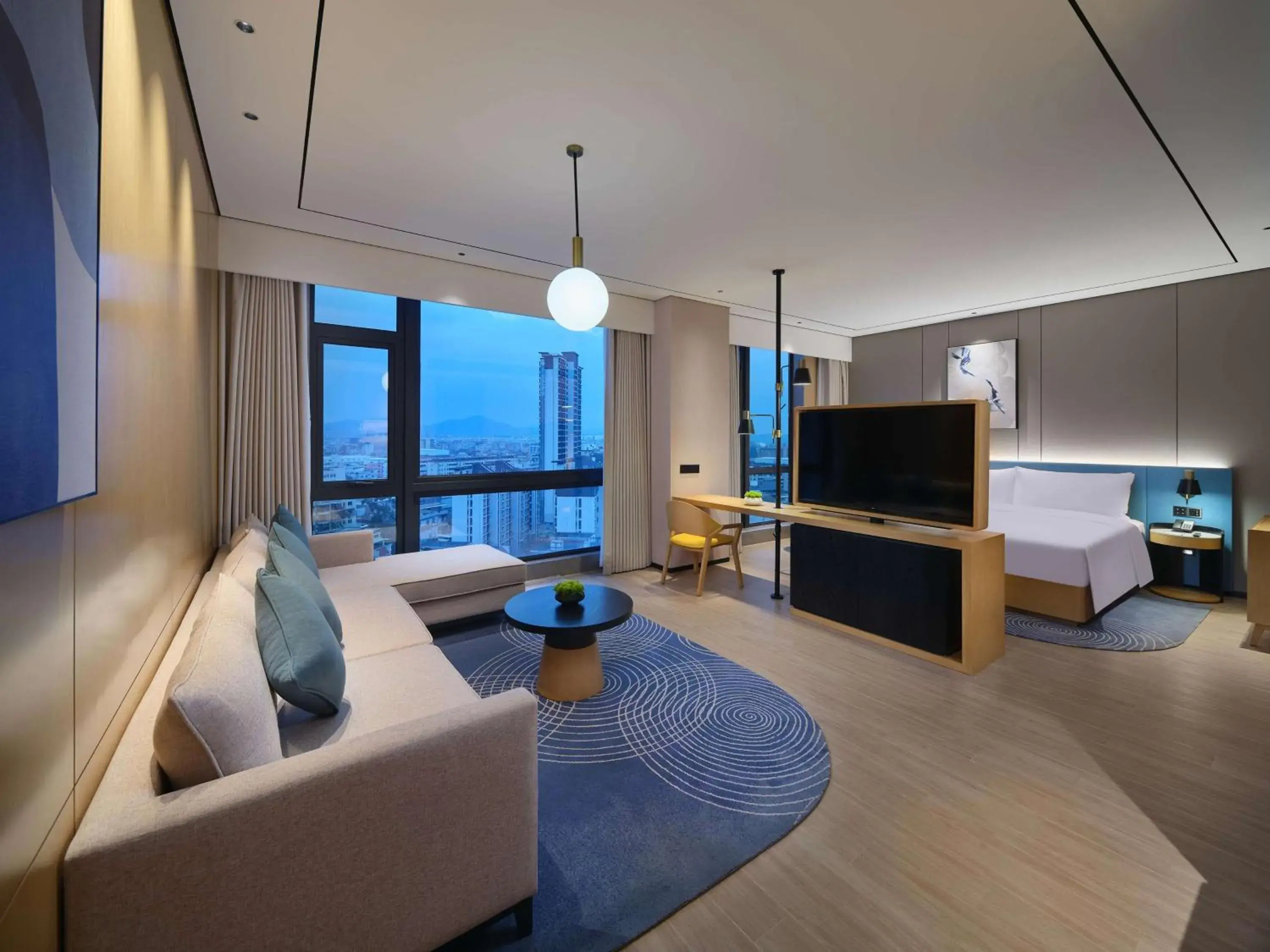 Premium King Room in Hilton Garden Inn Xiamen Tong'An Premium King Room in Hilton Garden Inn Xiamen Tong'An
