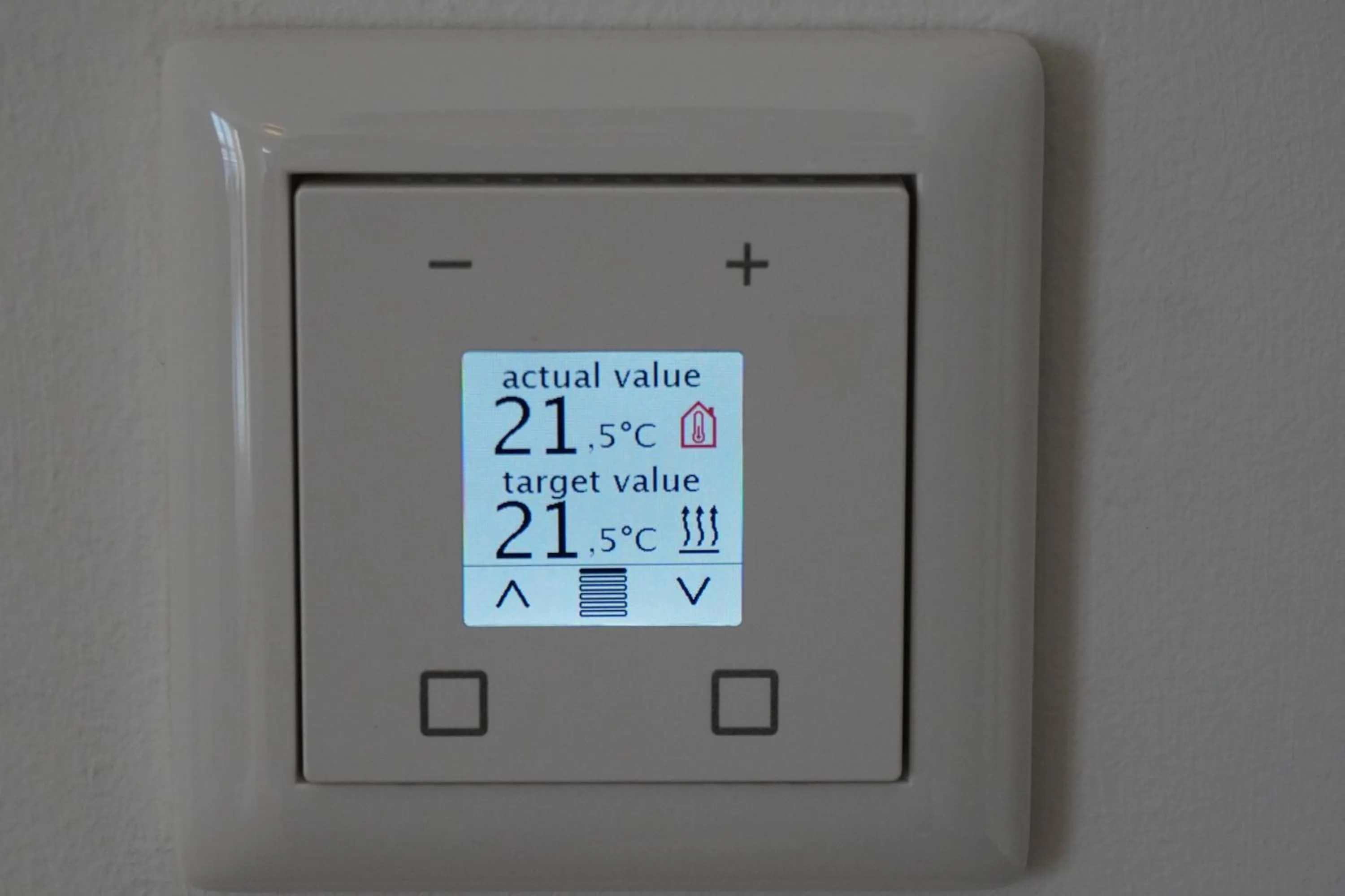 Text overlay in Fair n Square Hotel 24 Stunden Self-Check In