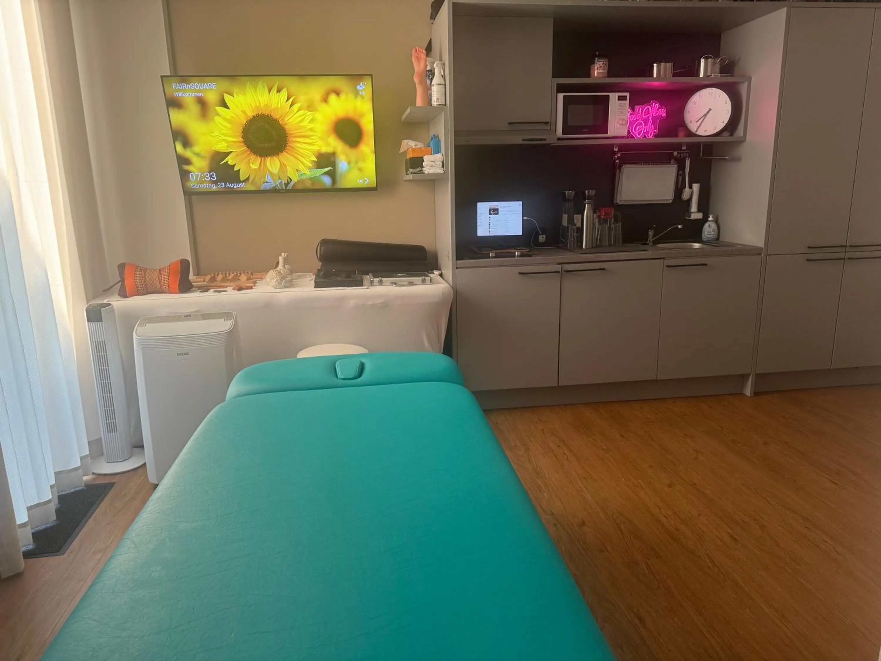 Bed in Fair n Square Hotel 24 Stunden Self-Check In