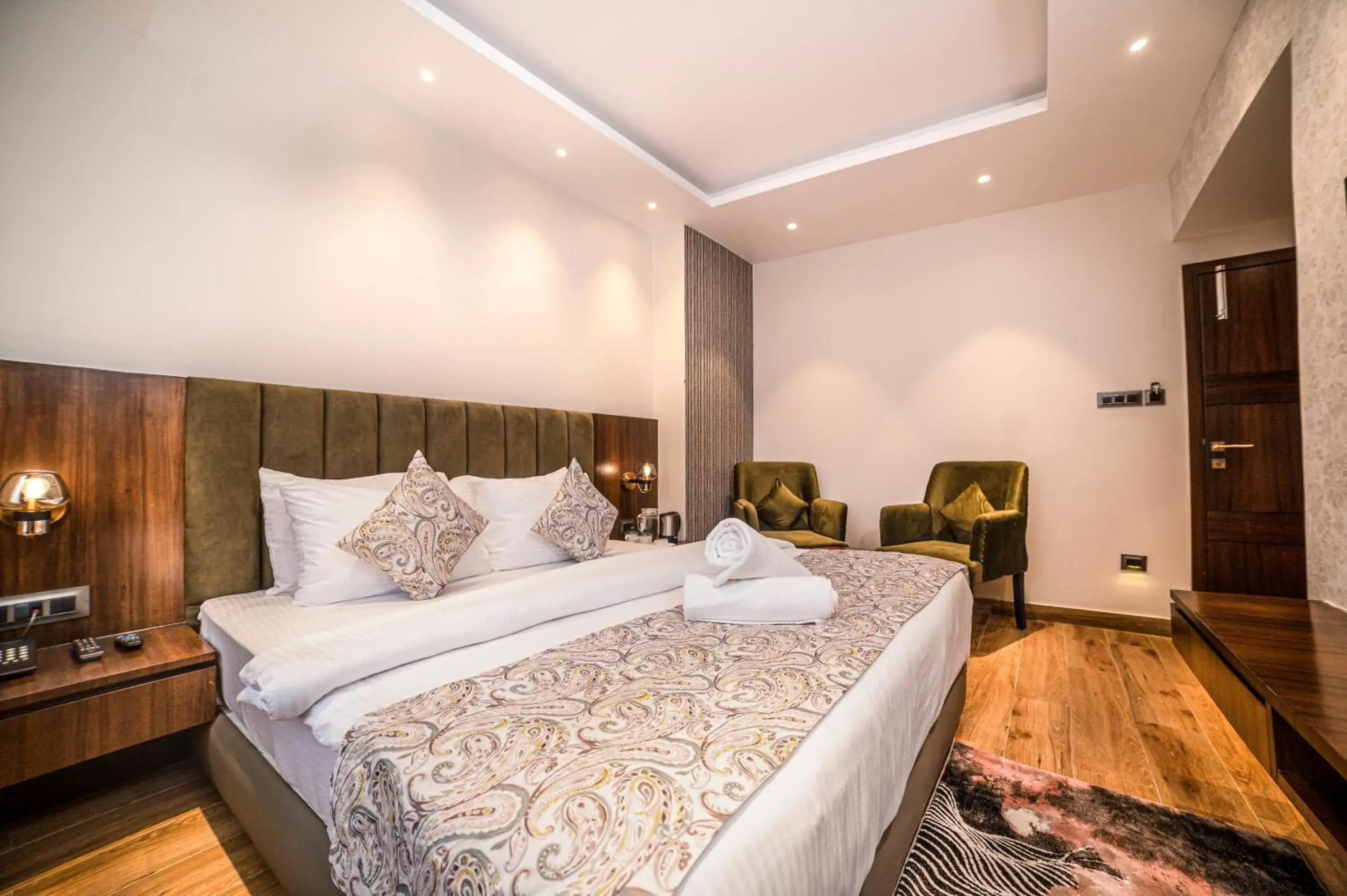 Deluxe Double Room in Hotel Alpha Omega Deluxe Double Room in Hotel Alpha Omega