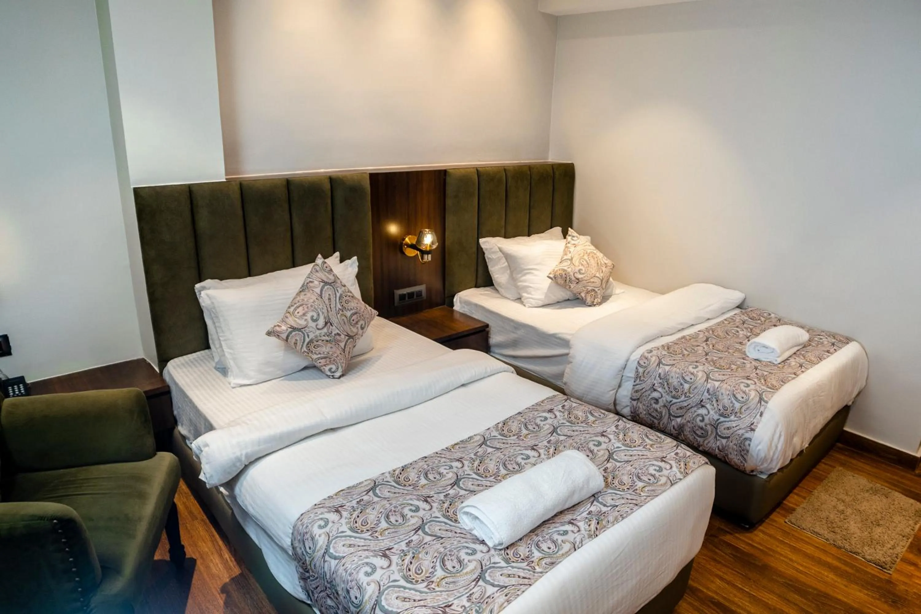 Bedroom, Bed in Hotel Alpha Omega