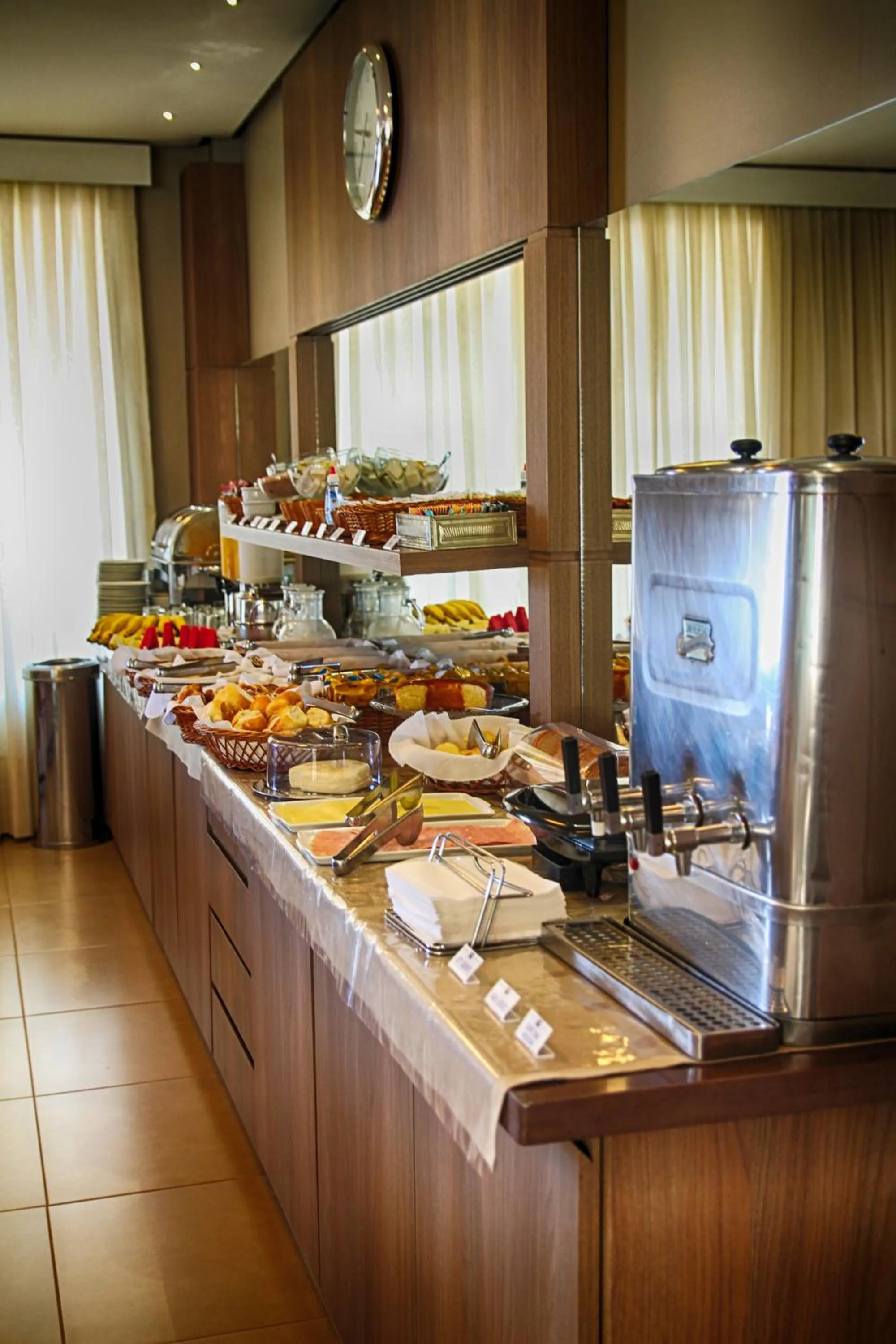 Day in Orion Inn Hotel