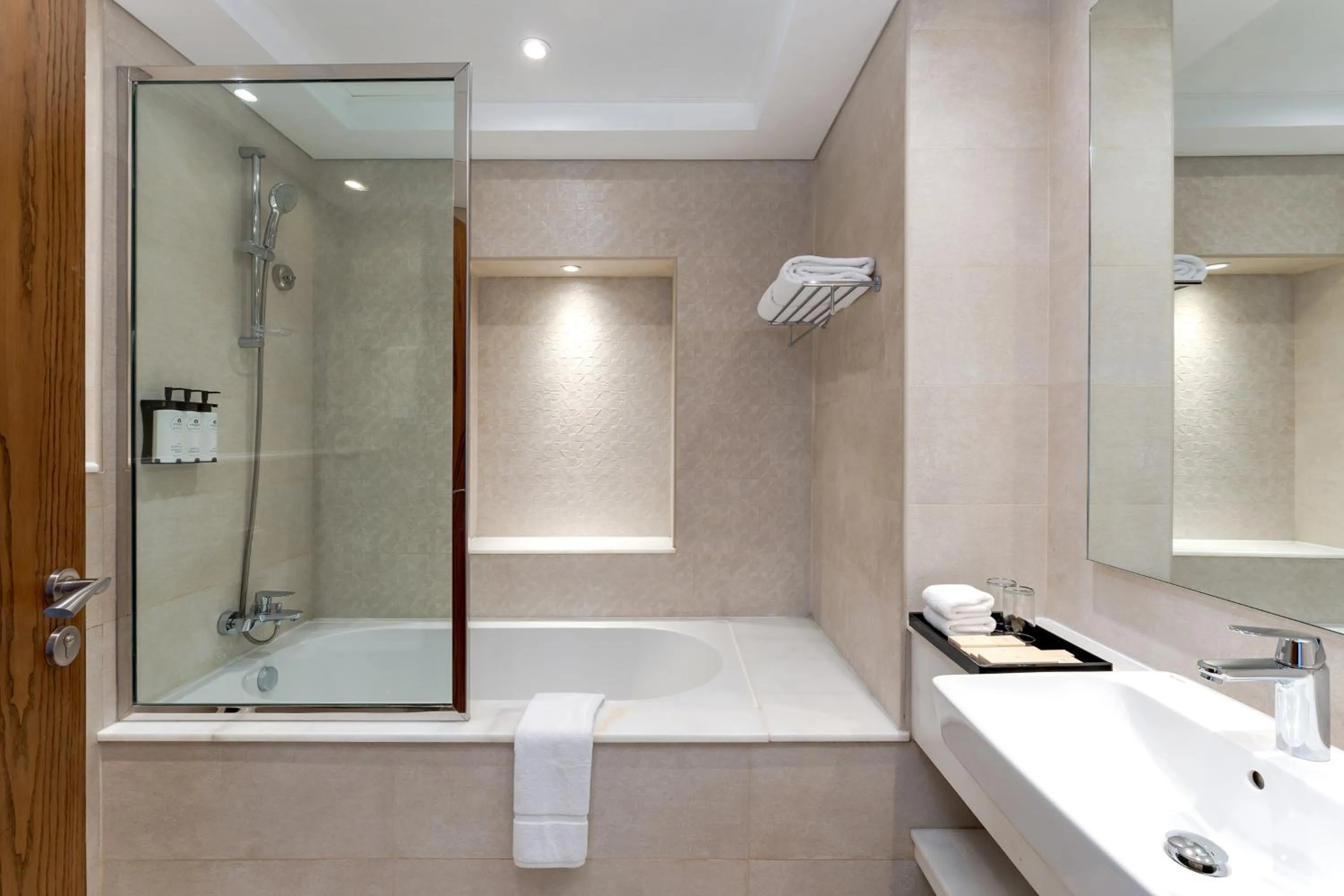 Bathroom in Sea Point Hotel Dubai Islands Formerly Park Regis by Prince