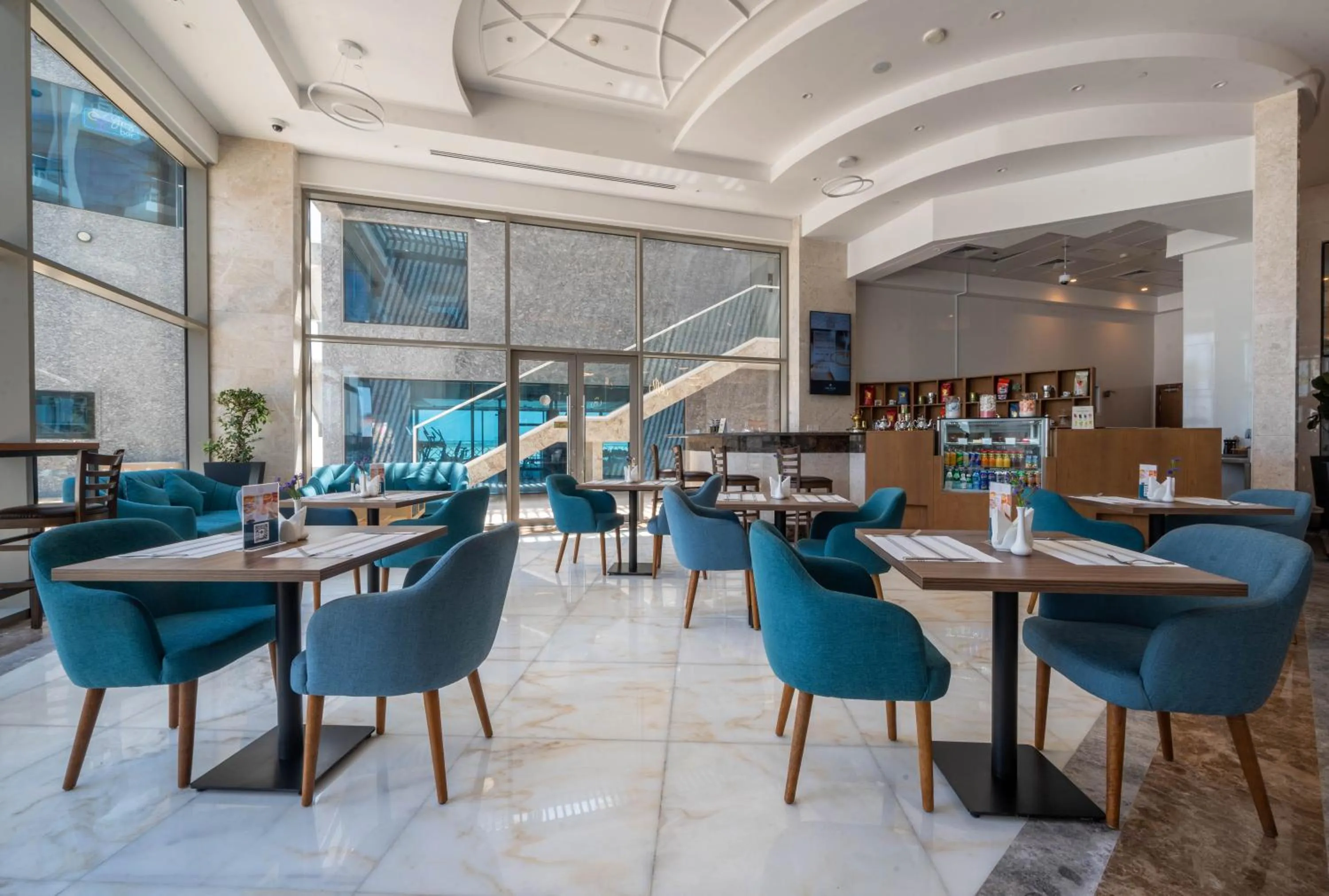 Restaurant/places to eat in Sea Point Hotel Dubai Islands Formerly Park Regis by Prince