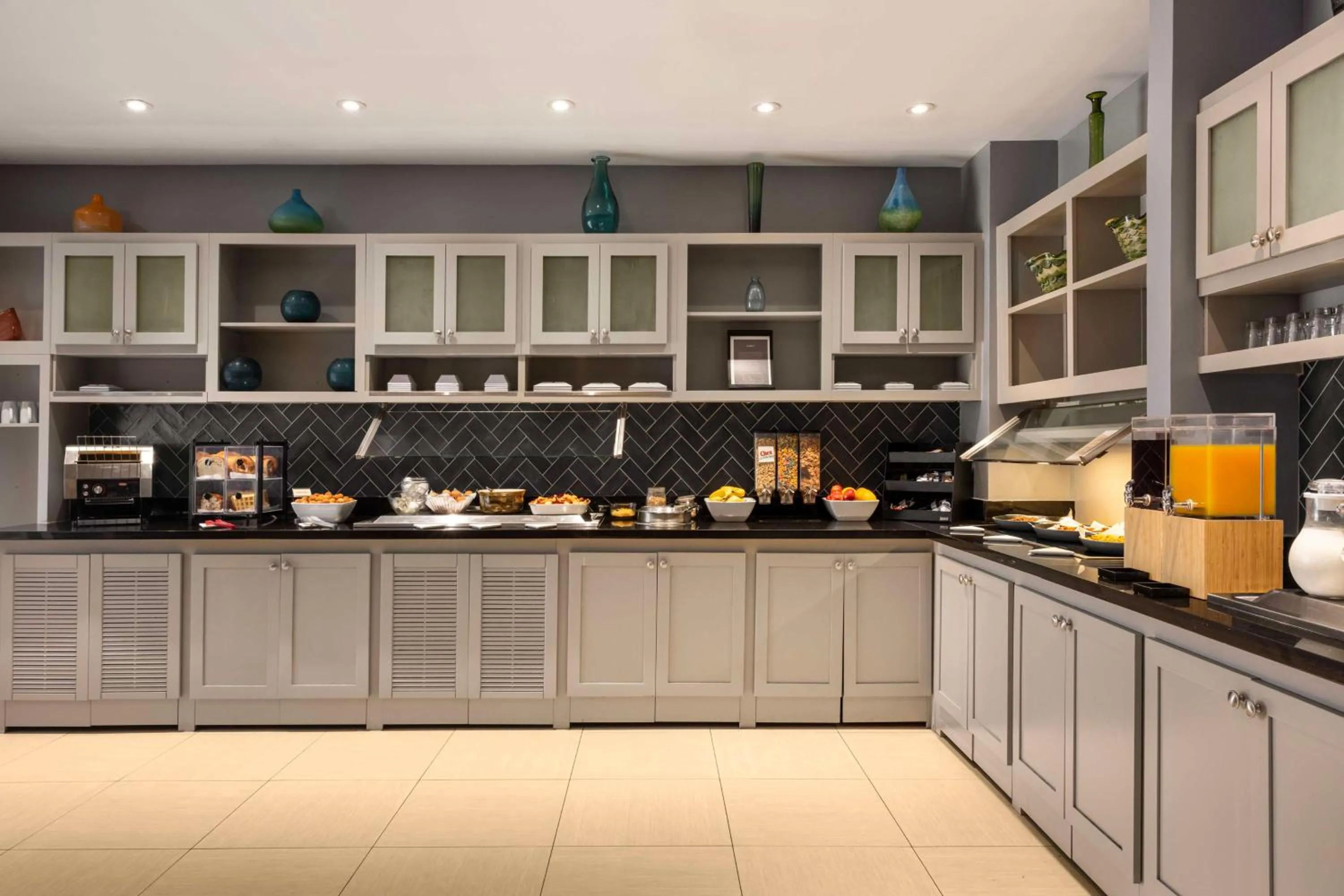 Breakfast in Hyatt Place El Paso Airport