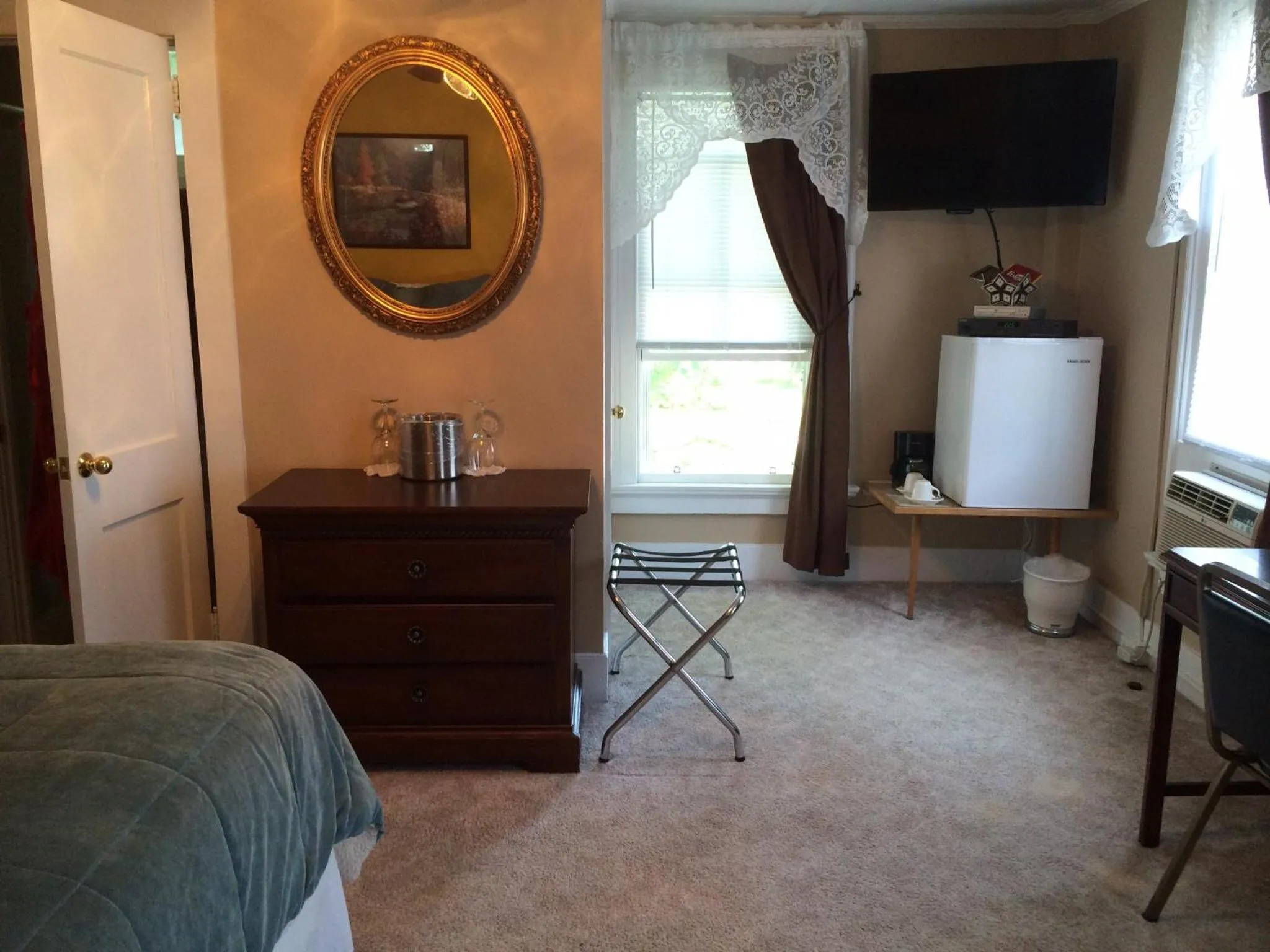 Decorative detail in The Tunnicliff Inn