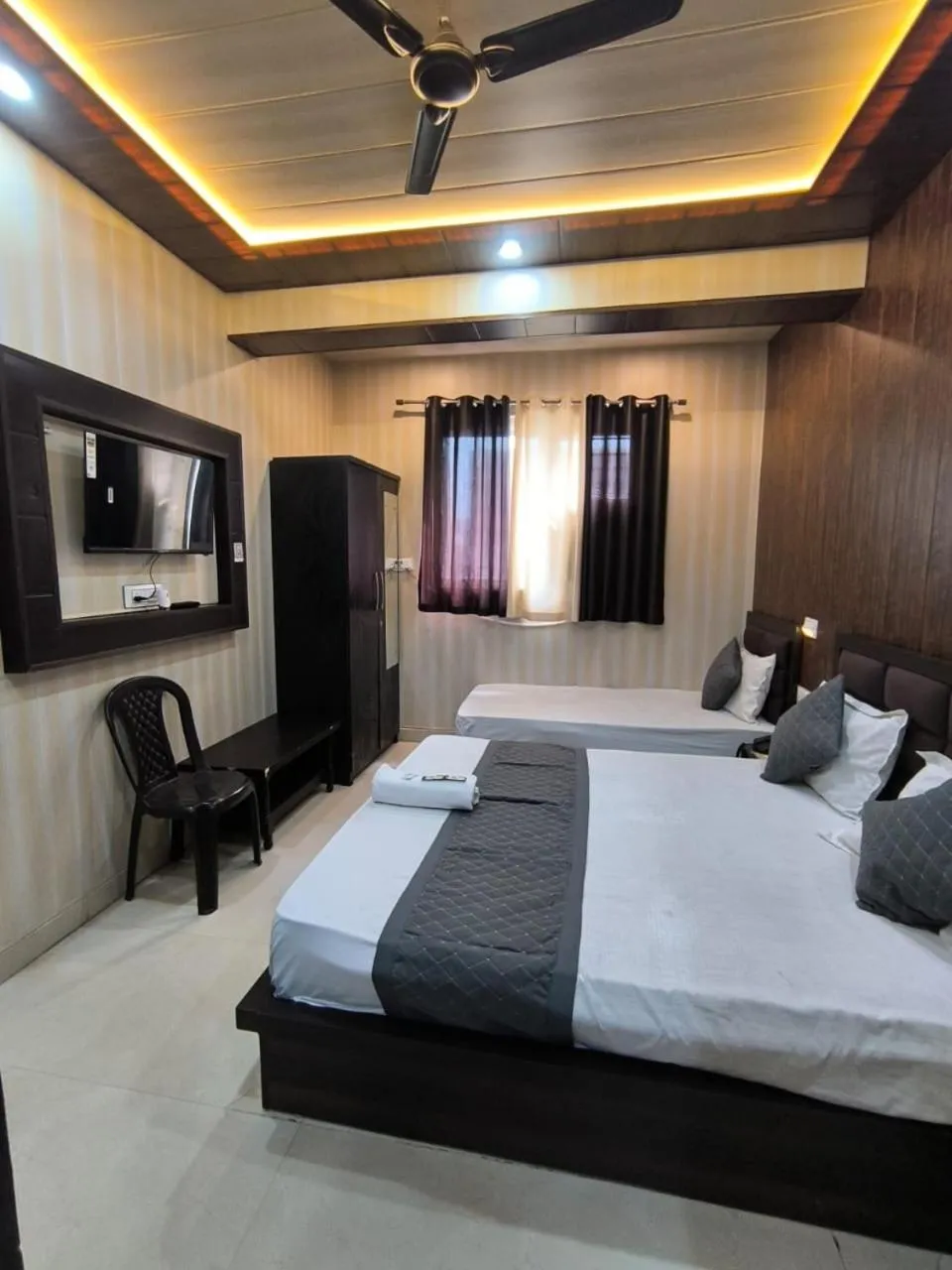 Bed in Hotel Goyal Palace