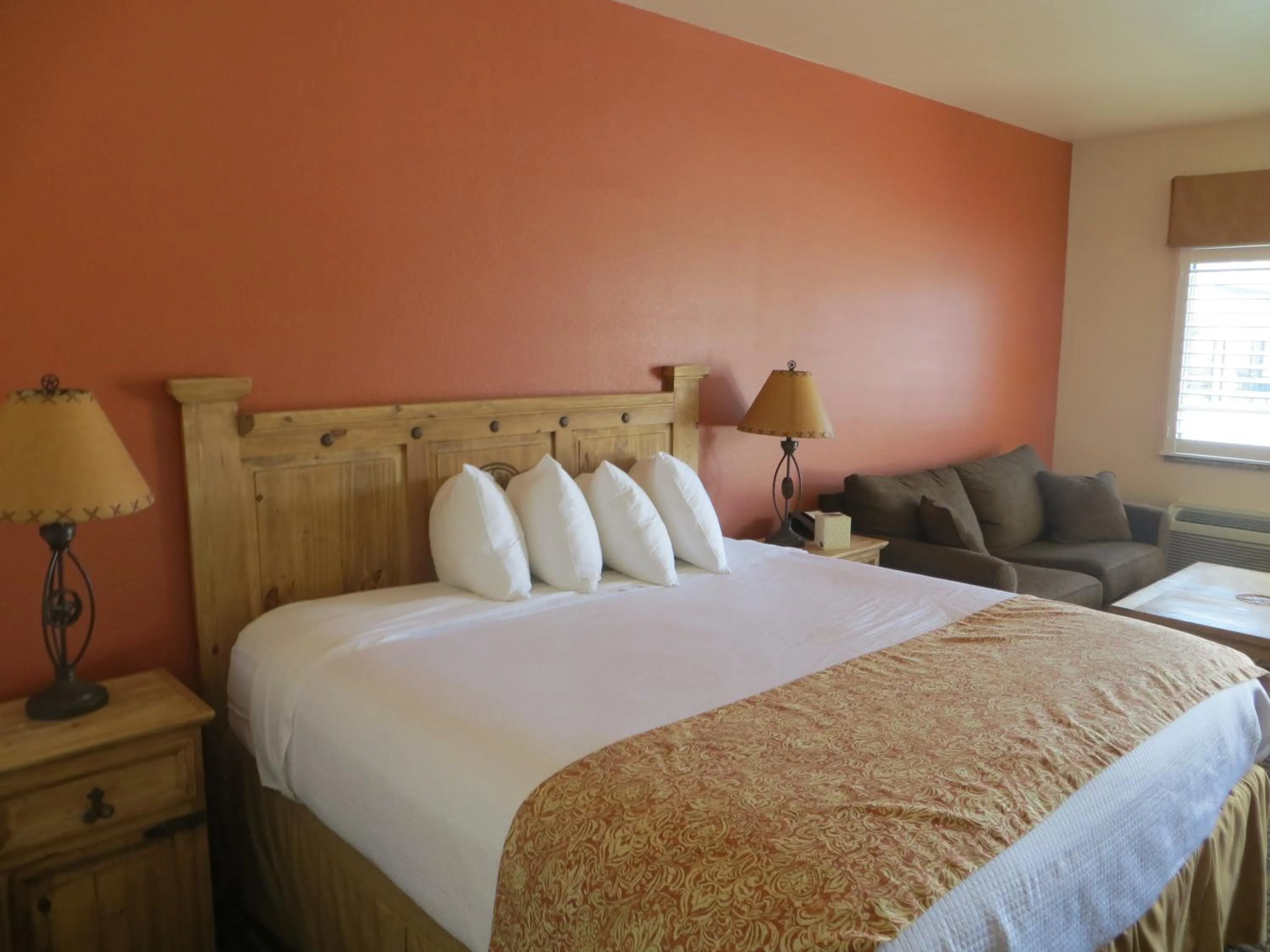 Bed in Hotel Texas Cuero