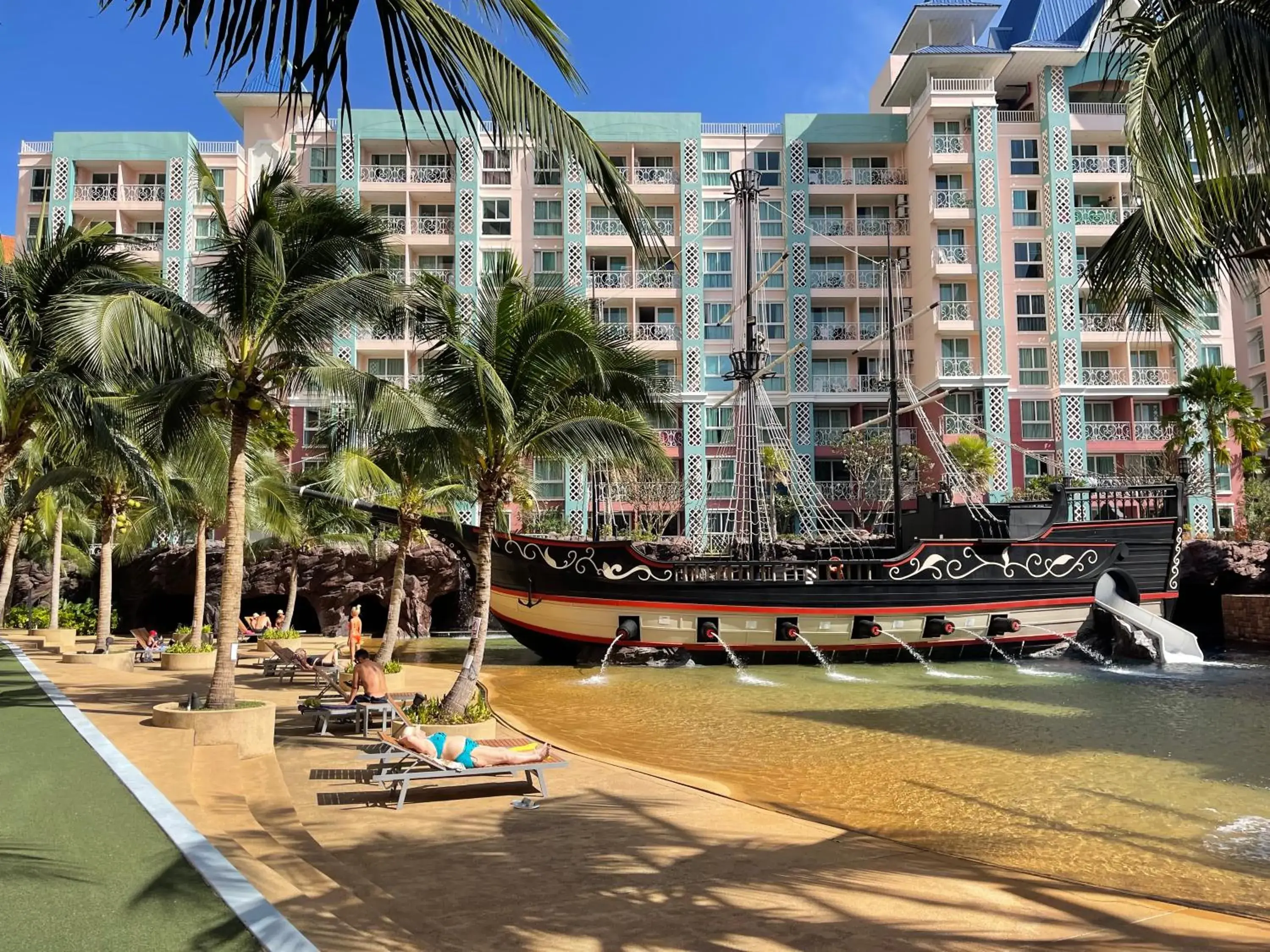 Grande Caribbean Condo Resort Grande Caribbean Condo Resort