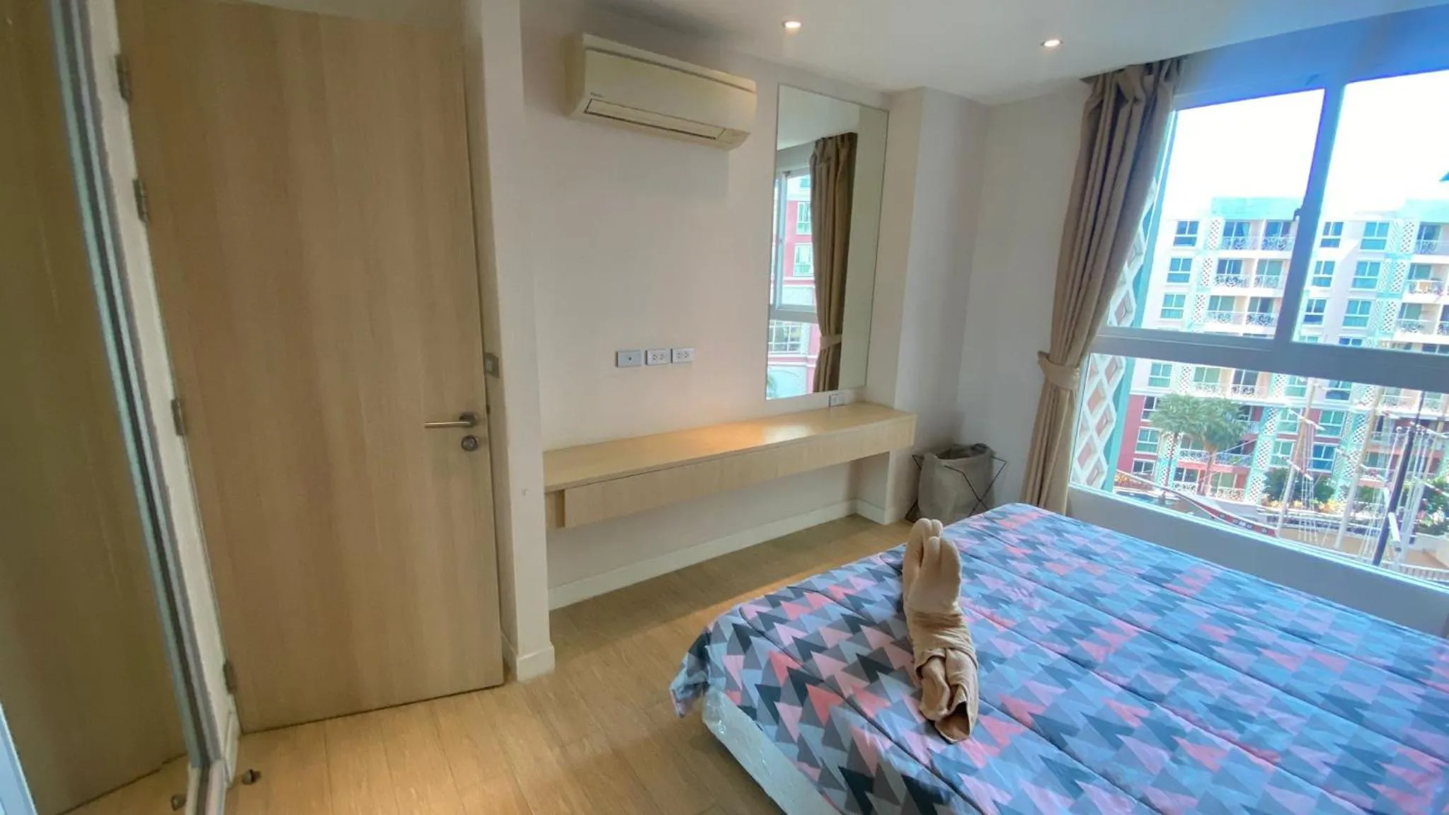 Bed in Grande Caribbean Condo Resort