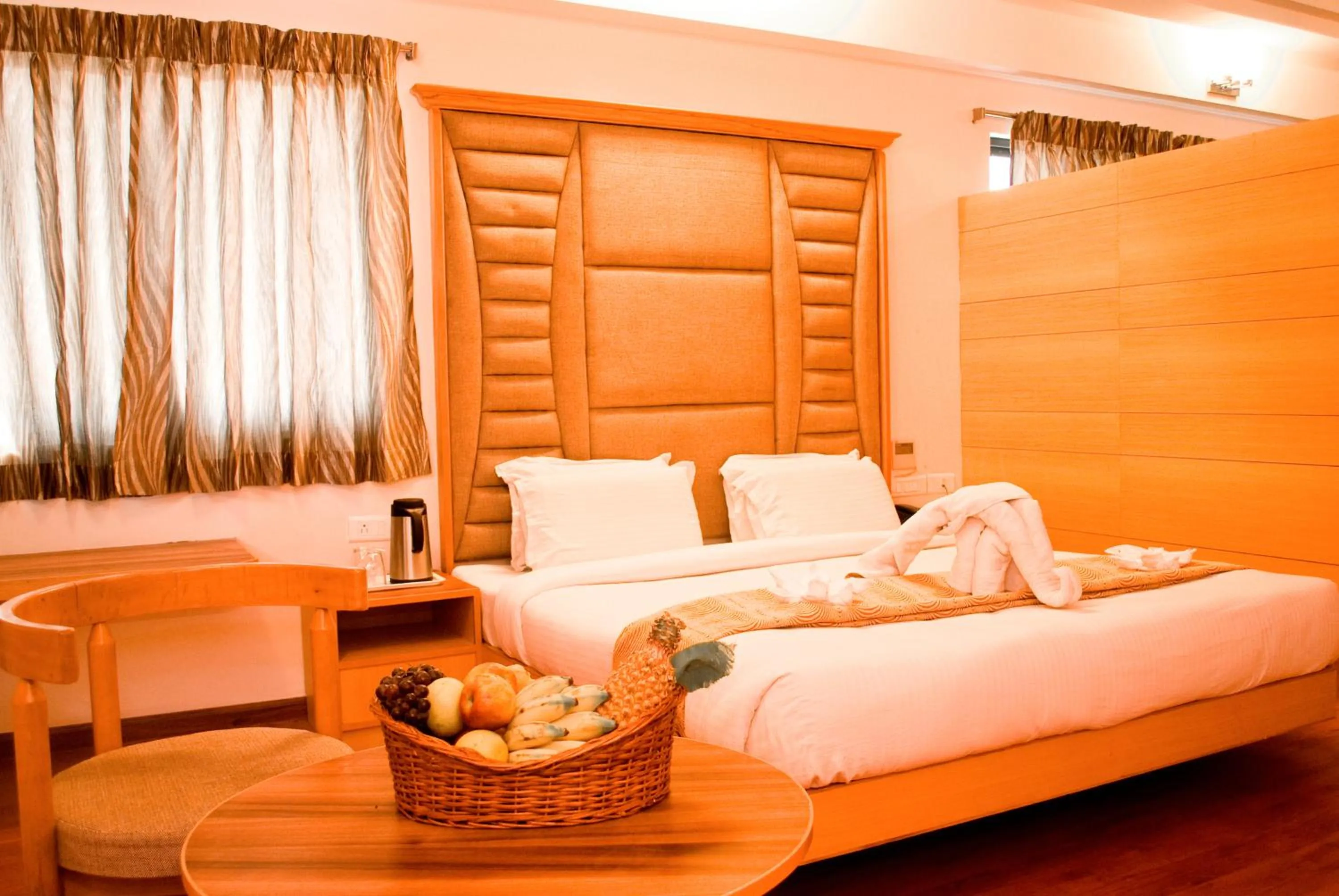 Bed in Hotel Rajadhane Madurai