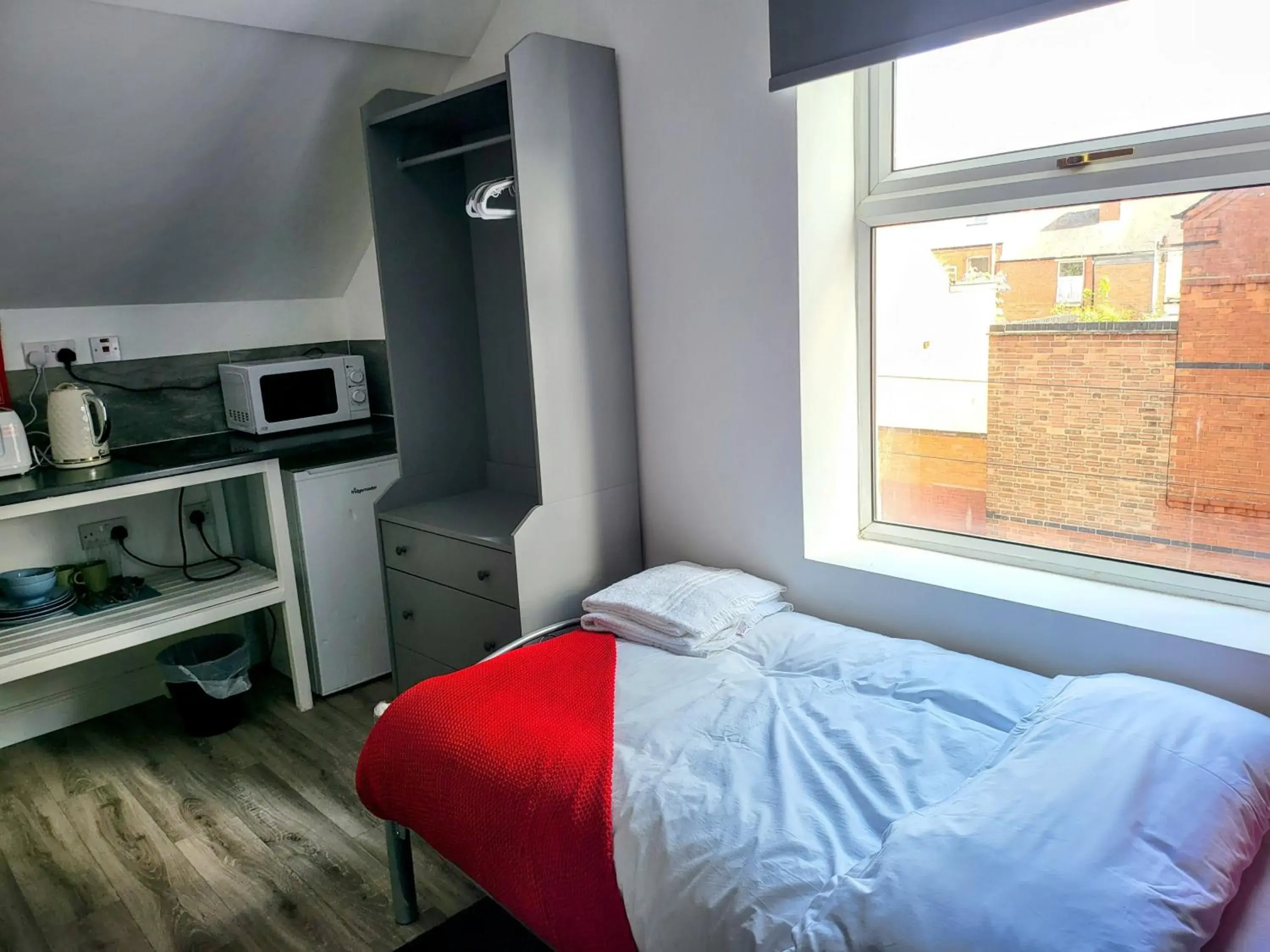 Single Room with Private Bathroom in Berridge Solo Stays - NG7 Single Room with Private Bathroom in Berridge Solo Stays - NG7