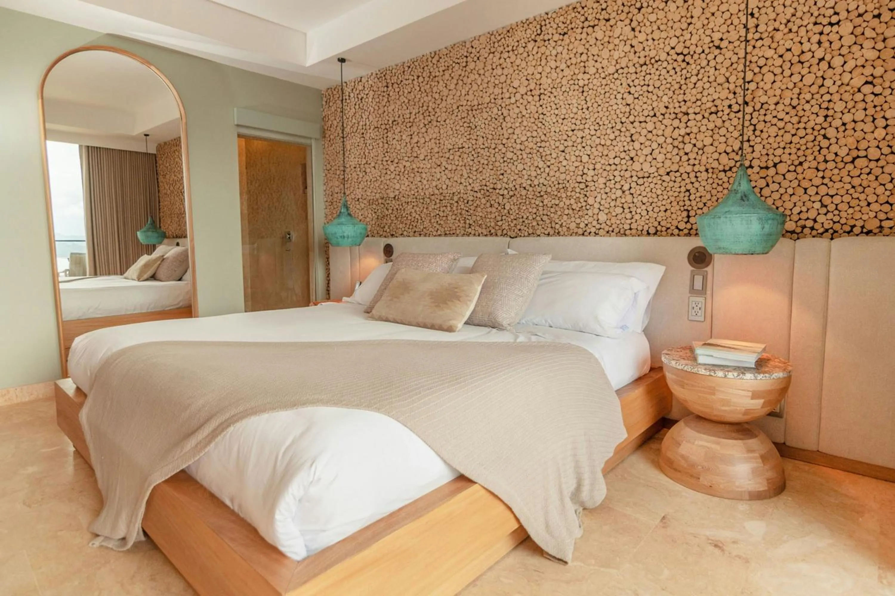 Photo of the whole room, Bed in Luxé by The Charlee