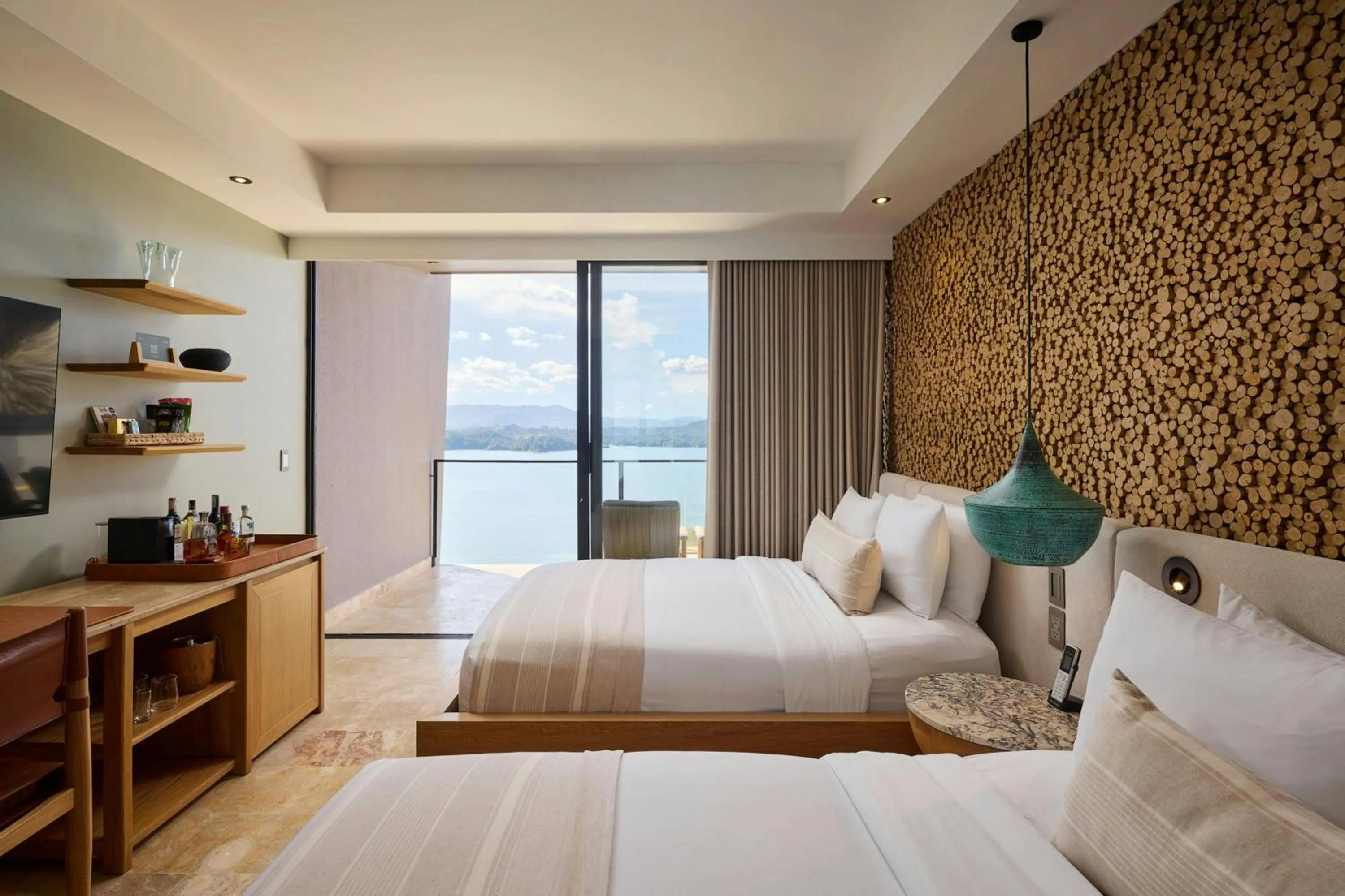 Photo of the whole room, Bed in The Brown, Guatape, Autograph Collection