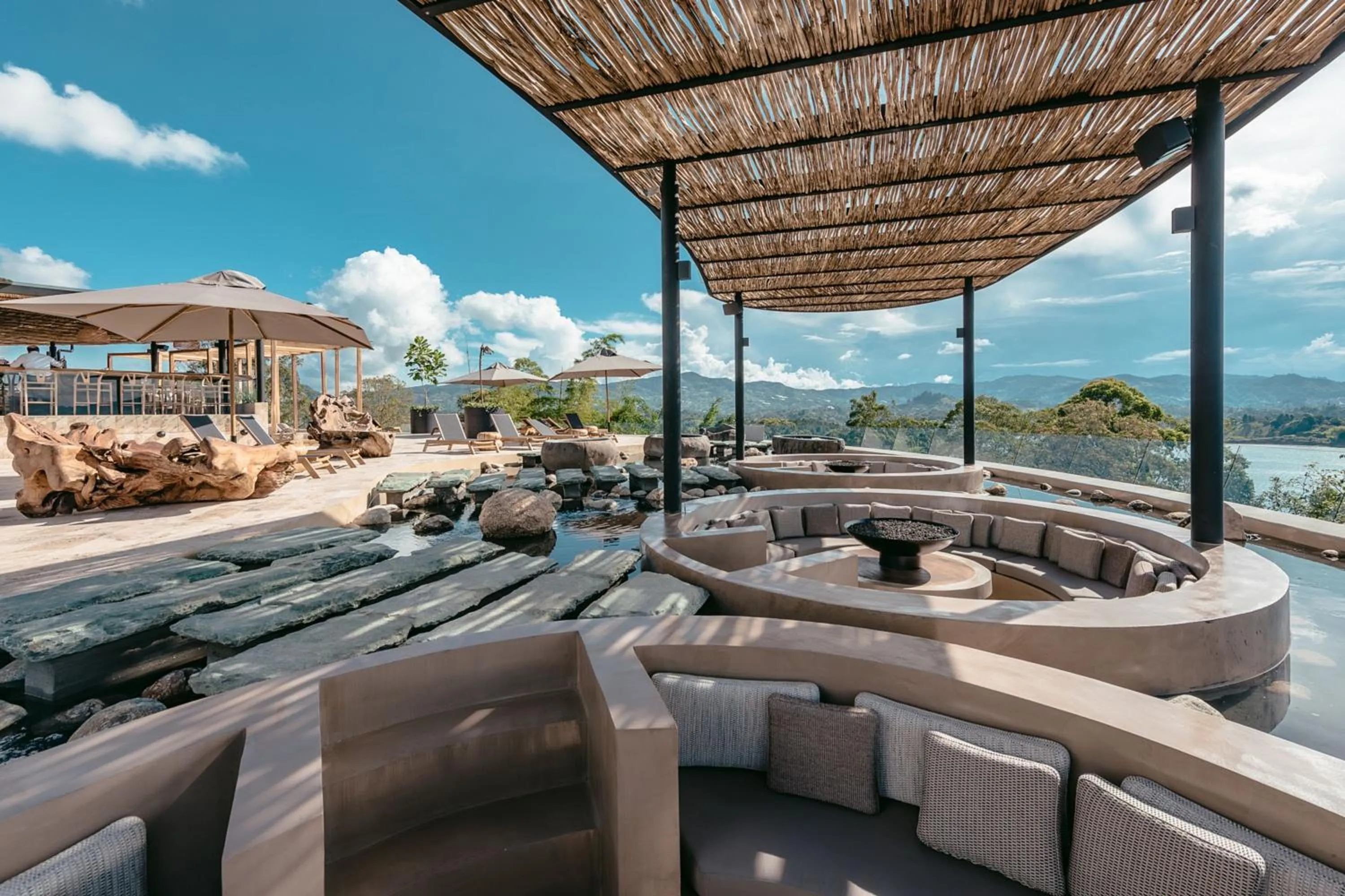 Other in Luxé by The Charlee