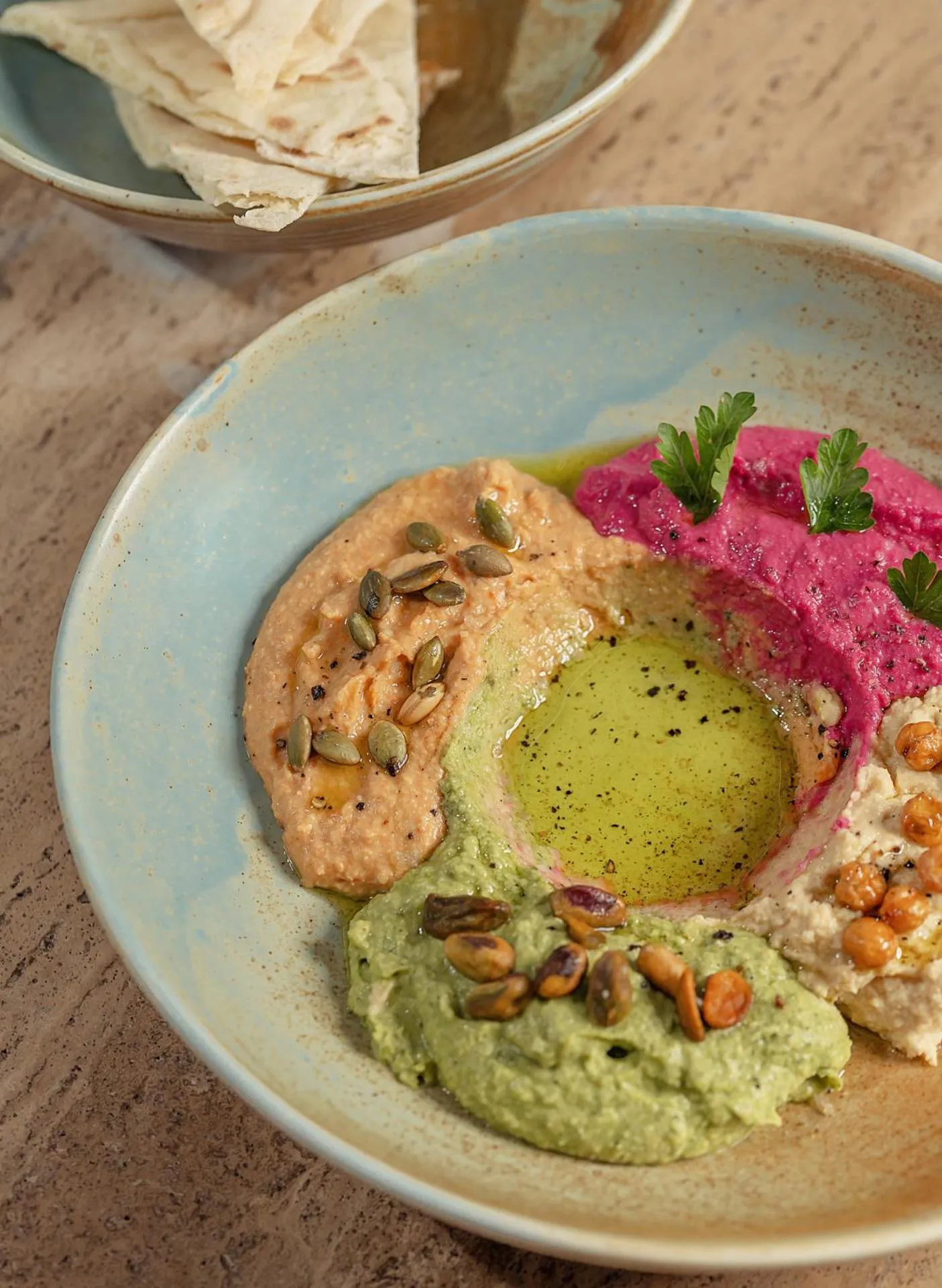 Food and drinks in Luxé by The Charlee