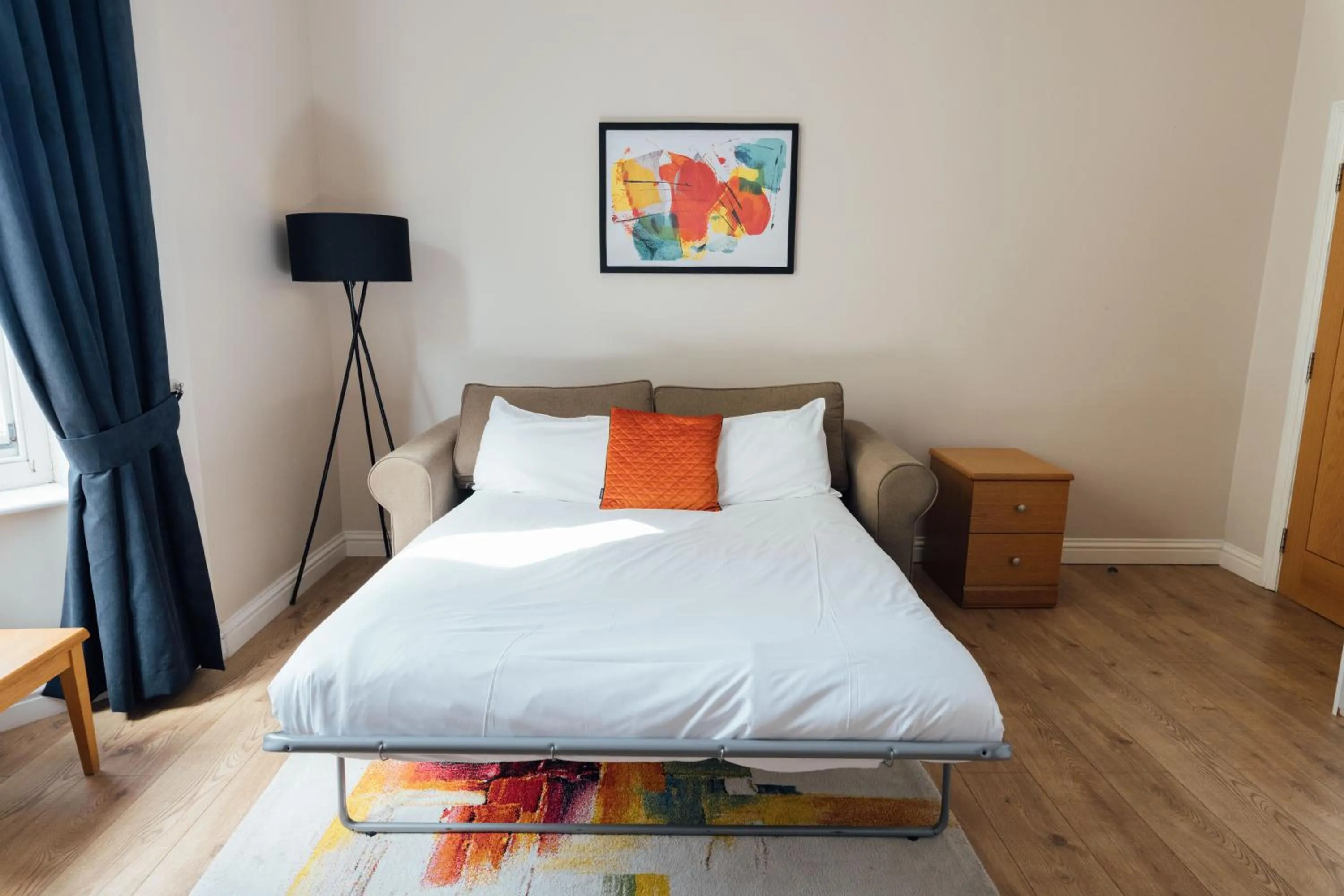 Bed in Queens Hotel & Spa