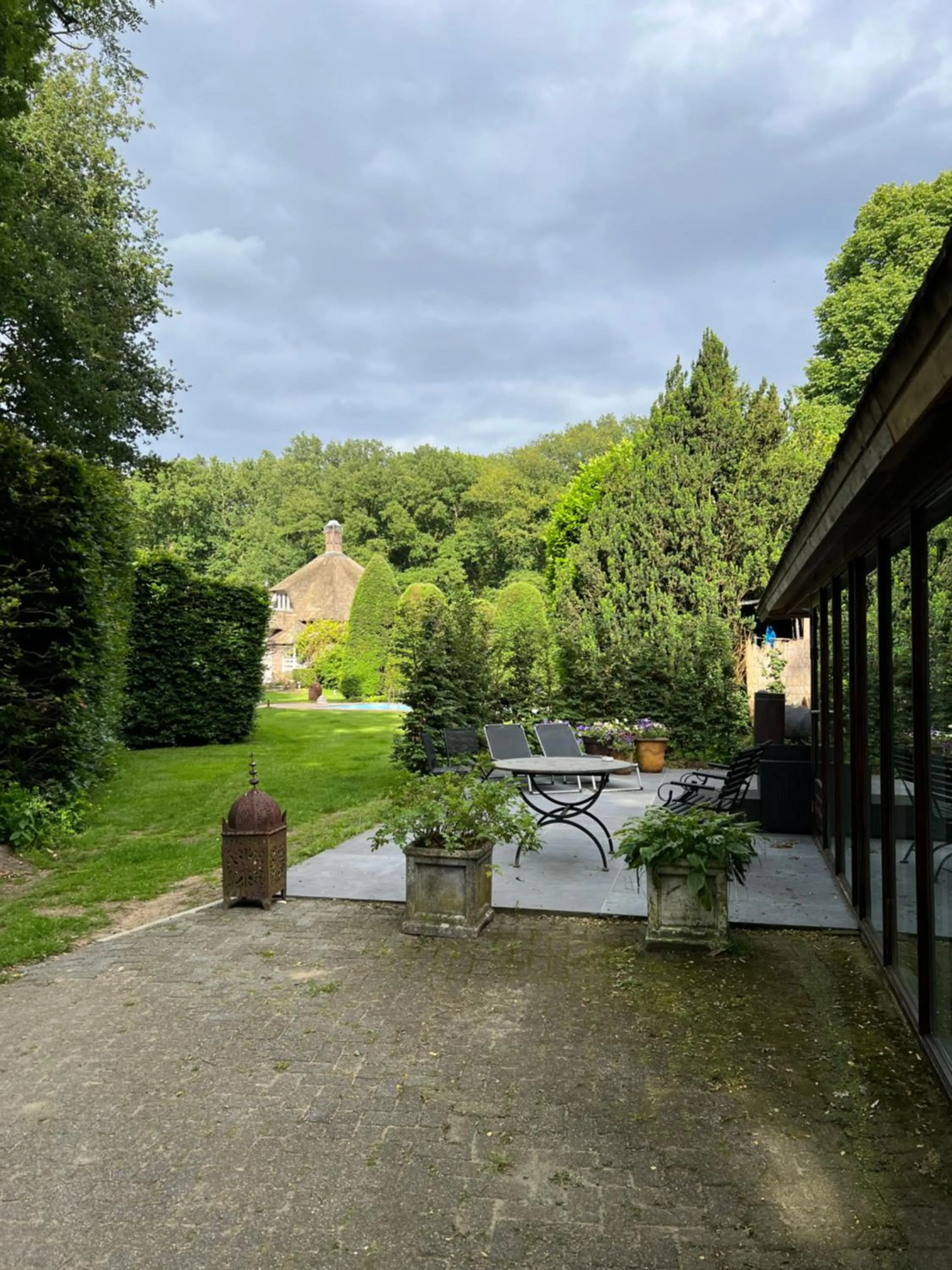 Garden view in Villa de Nachtegaal