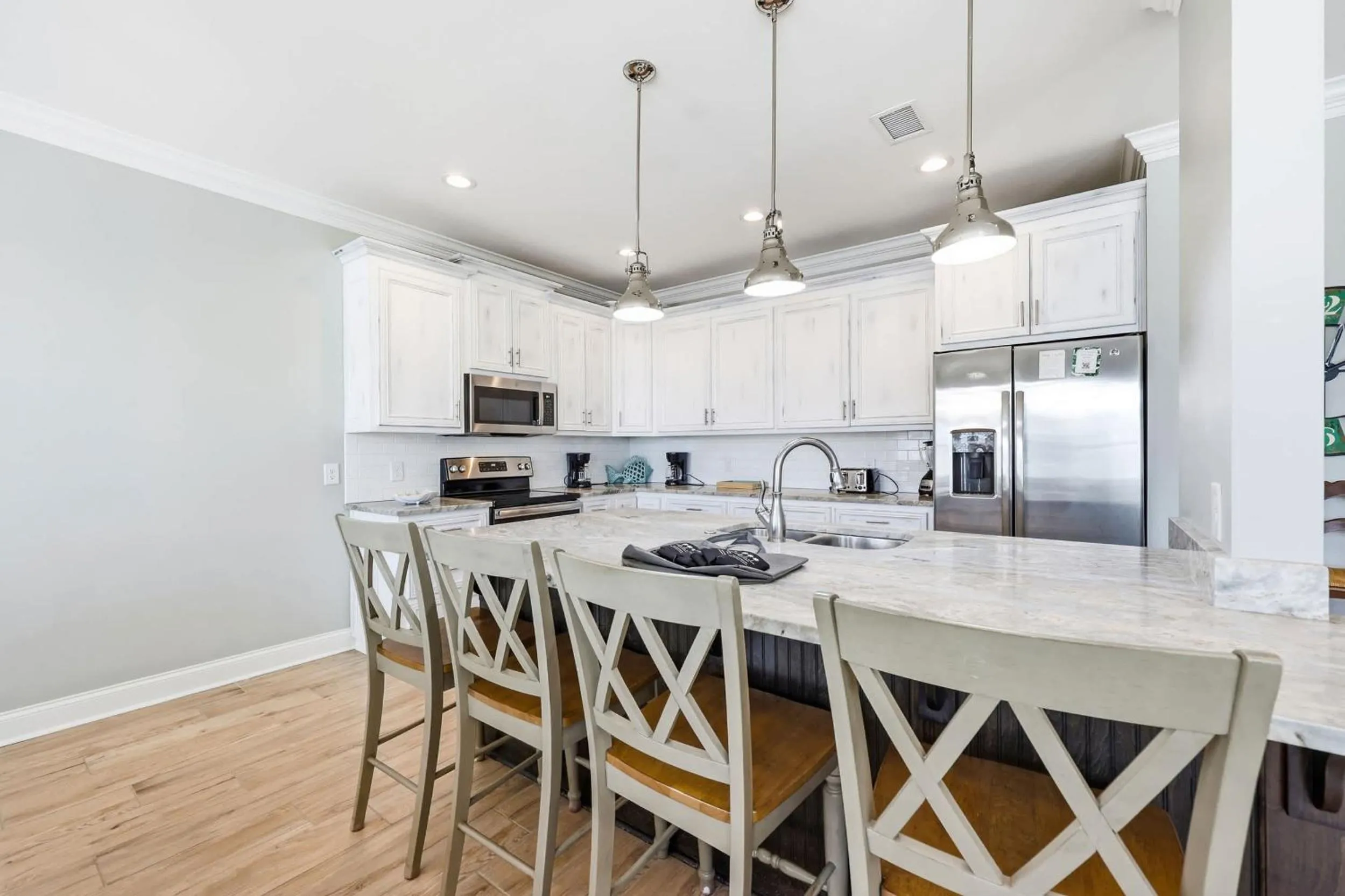 Anchor Down Luxury Ocean View Beach House w Pool