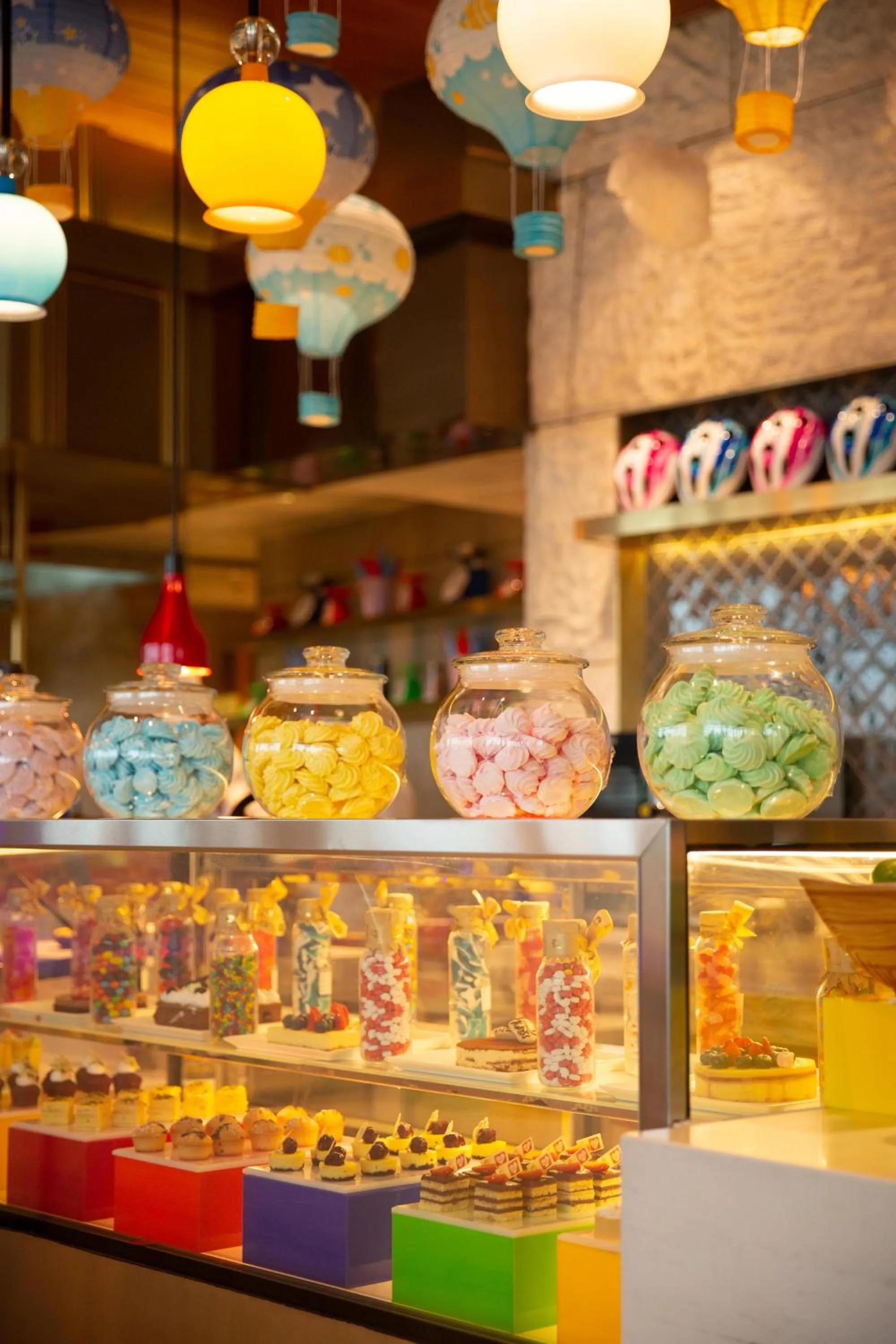 Restaurant/places to eat in Shangri-La Qinhuangdao