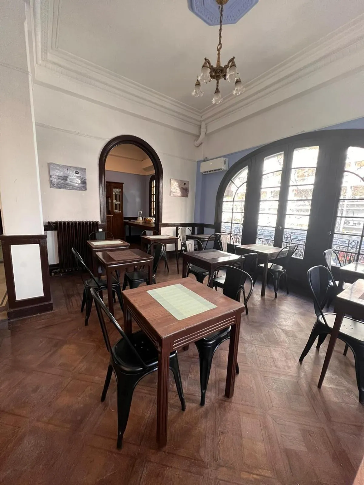 Communal lounge/ TV room in Nuevo Hotel Aramaya