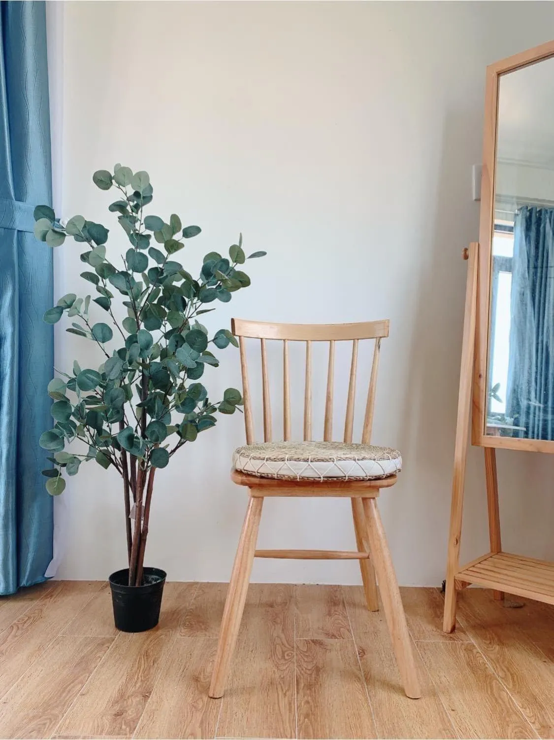 Seating area in Casablanca Hotel
