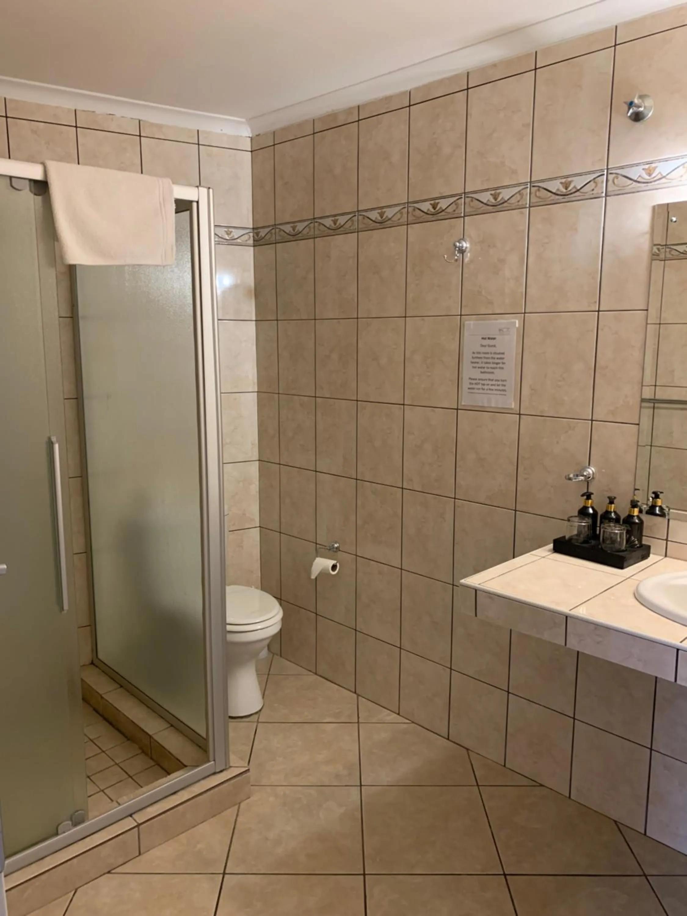 Bathroom in Hotel Thule