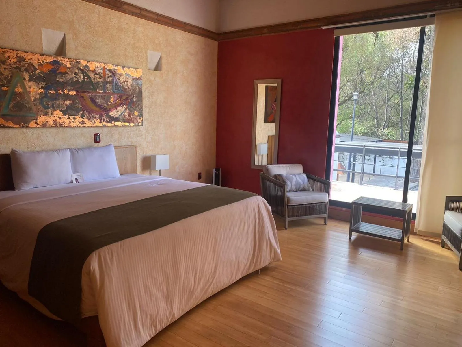 HOTEL BOUTIQUE CASA DEL BOSQUE