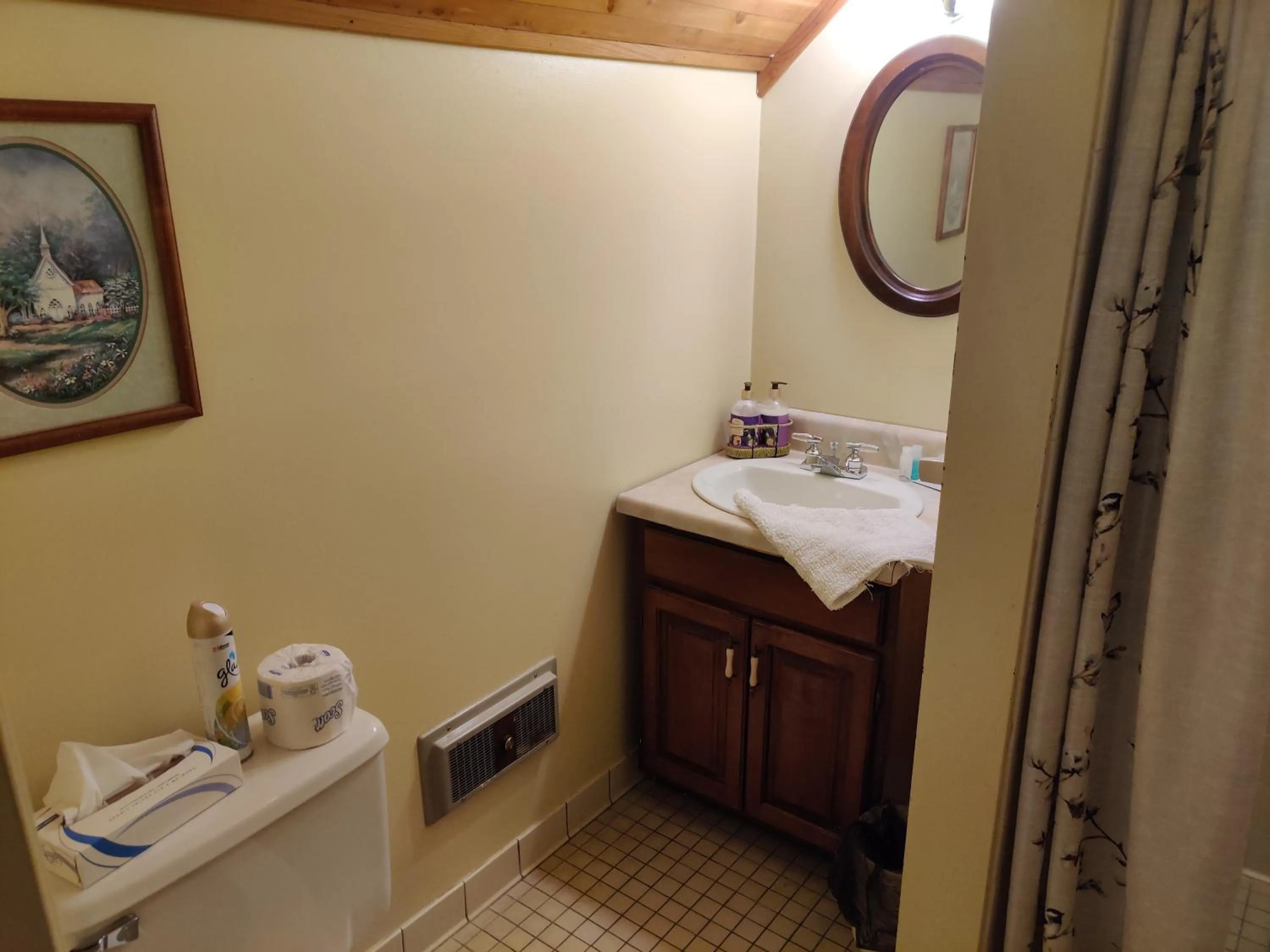 Montague Inn Bed & Breakfast