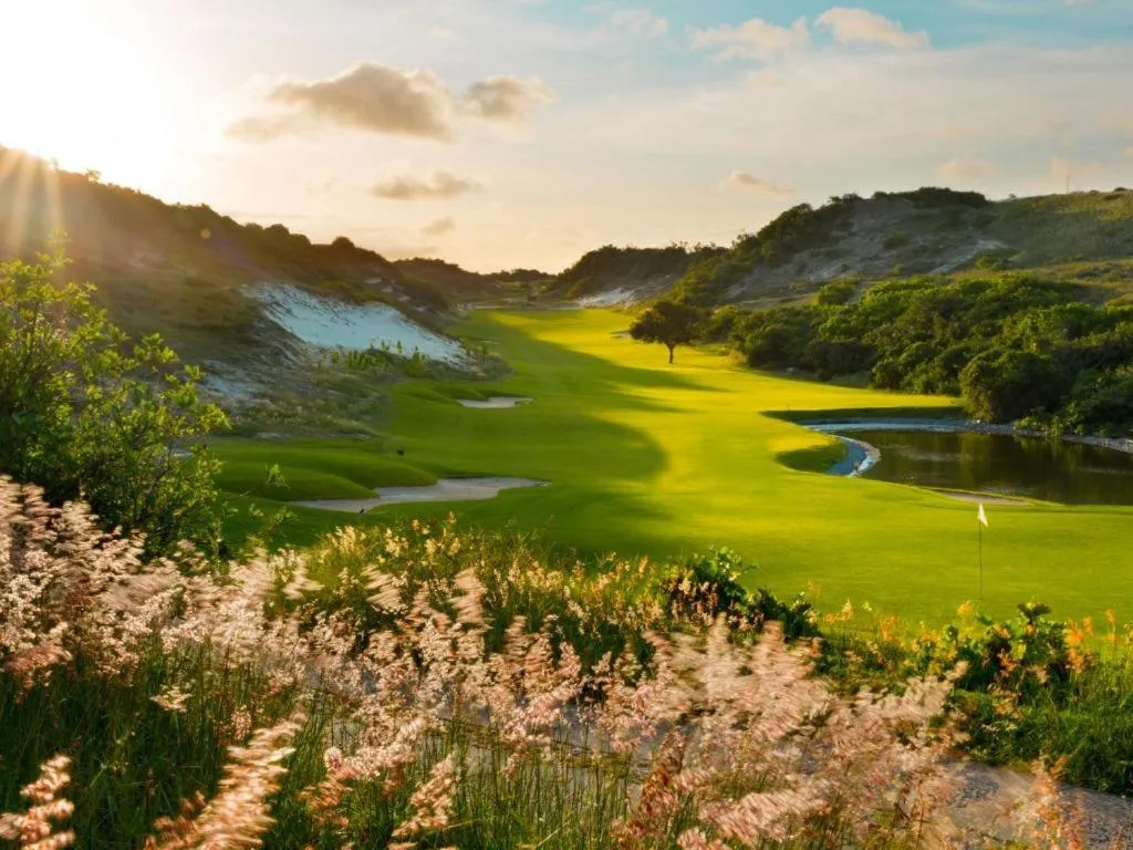 Dom Pedro Laguna Beach Resort & Golf