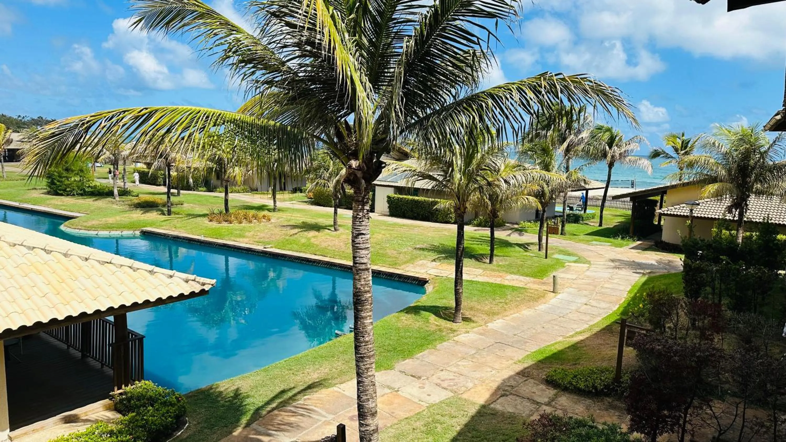 Dom Pedro Laguna Beach Resort & Golf