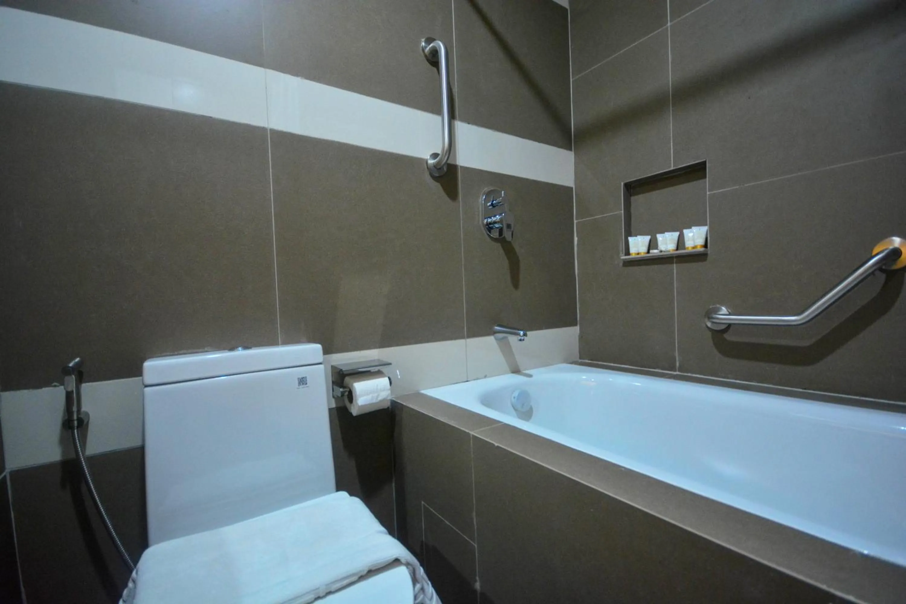 Bathroom in Sotogrande Hotel Palawan