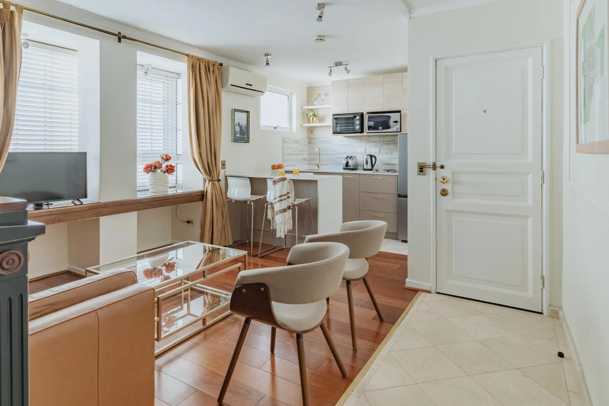 Seating area in Orly Suites