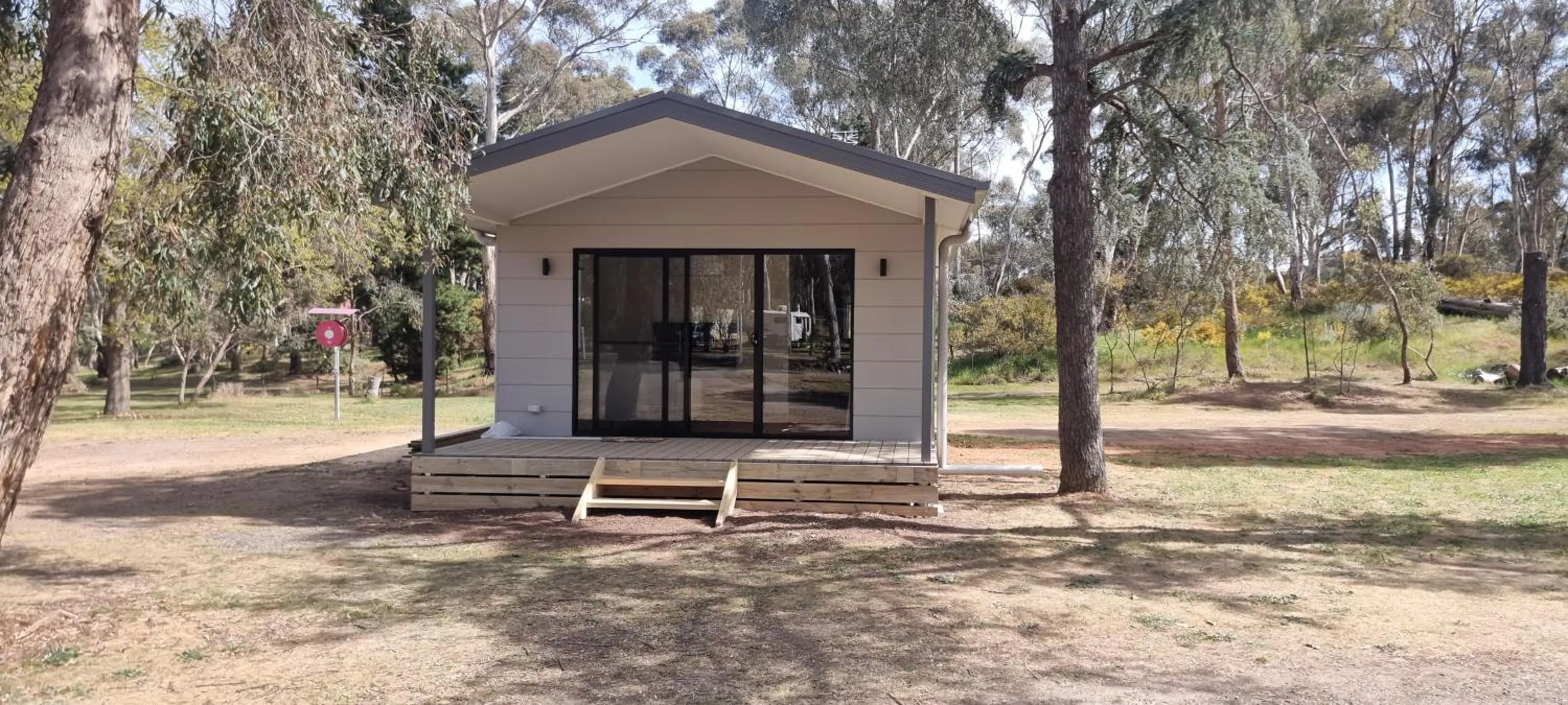 Property building in Wedderburn Caravan Park
