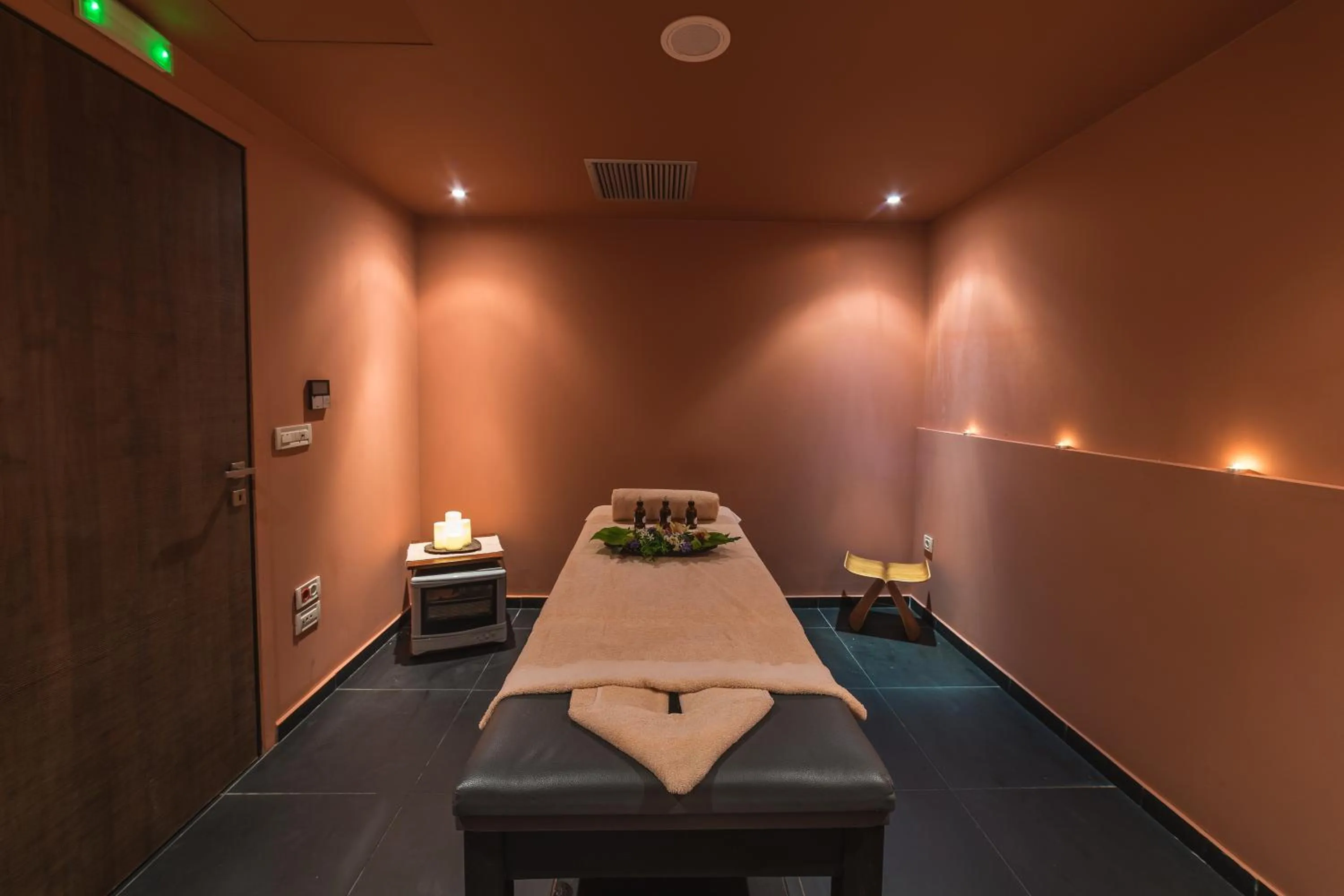 Massage in Horizon Blu Boutique Hotel