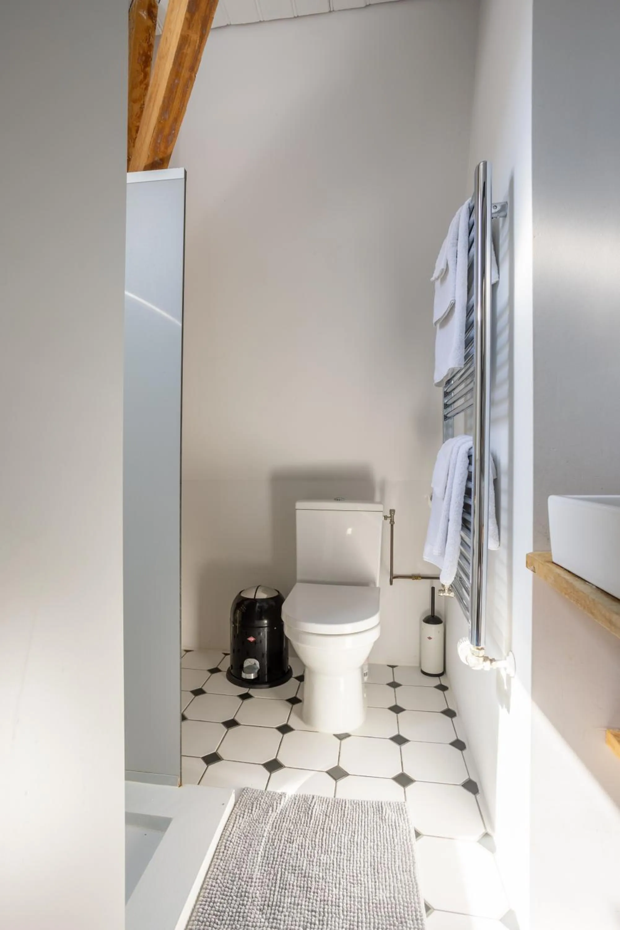 Bed in Stadslogement Westersingel