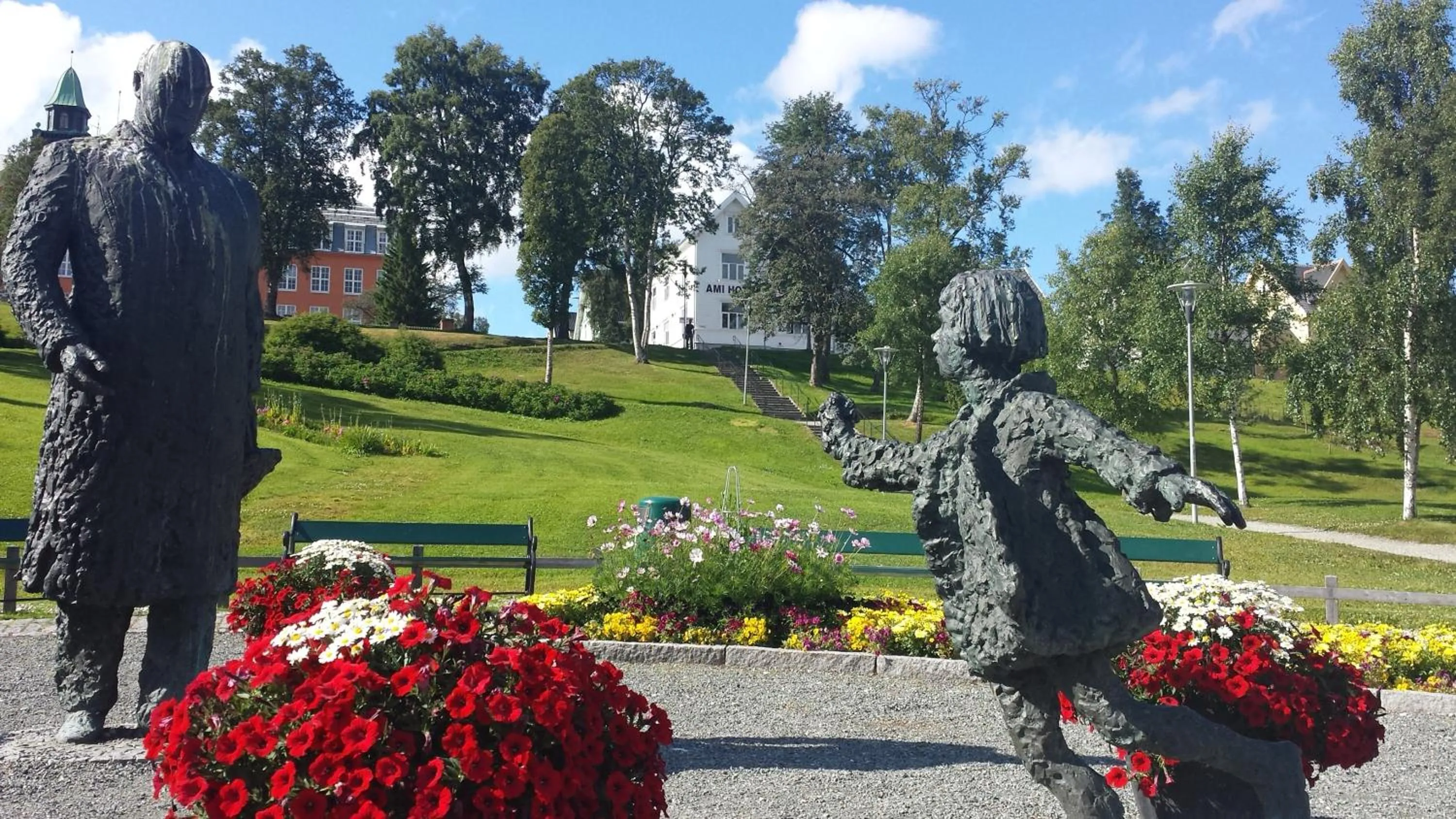 Area and facilities in Ami Hotel