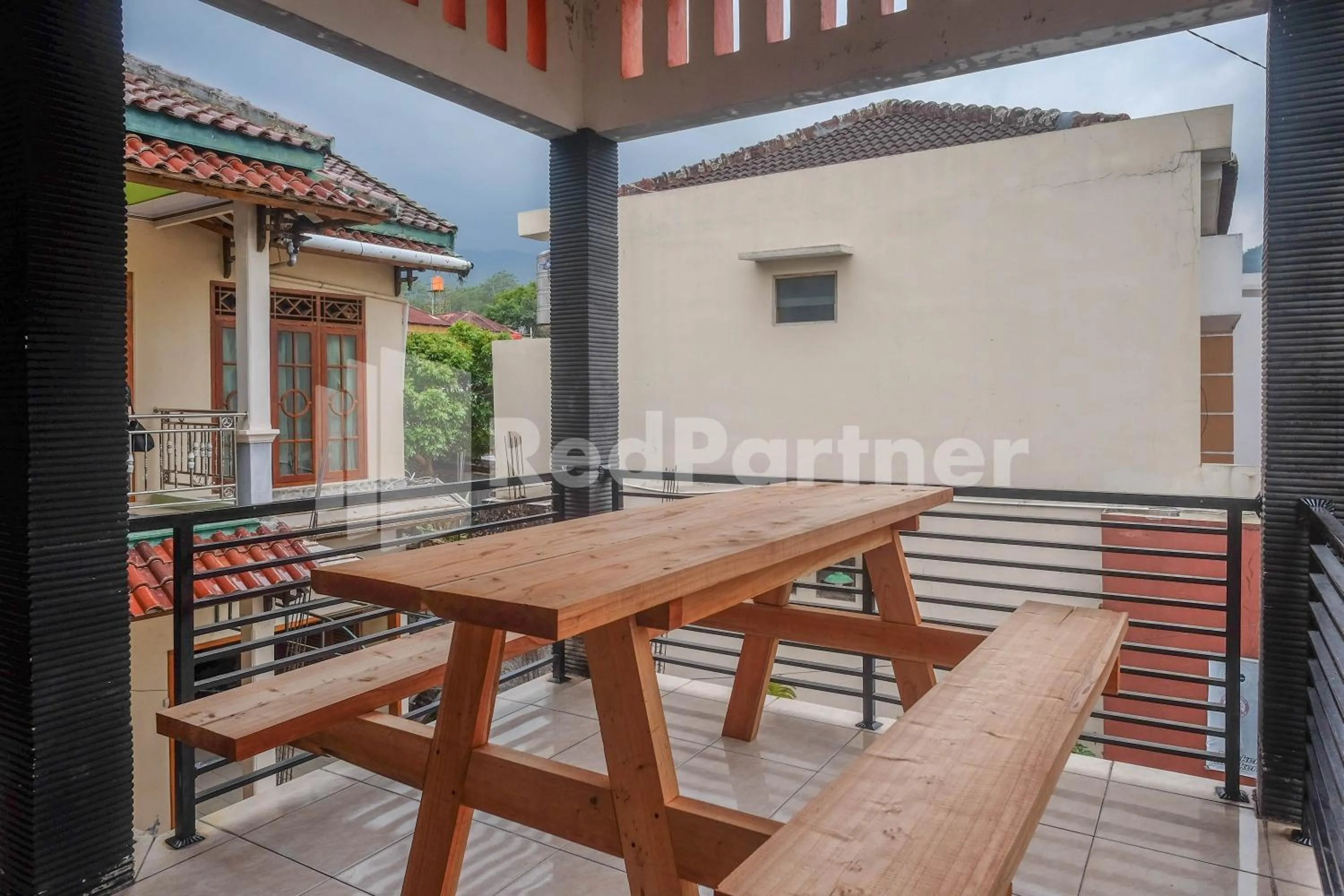 Property building in Wisma Giri Mulyo B near Grojogan Sewu Mitra RedDoorz