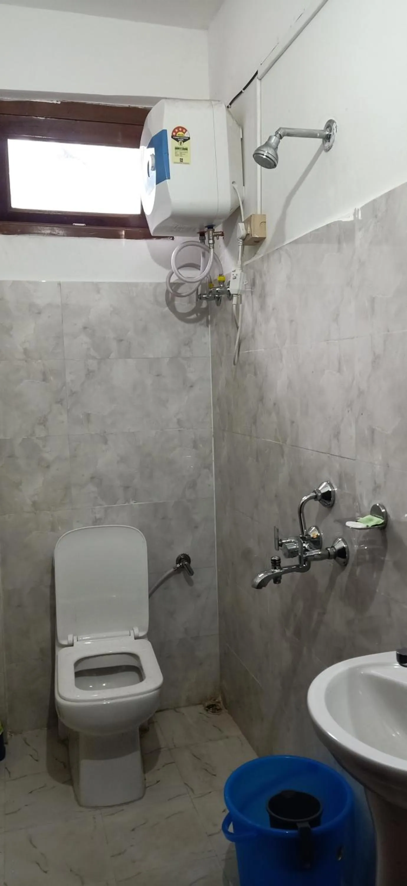 Bathroom in Hotel Deysal Noora