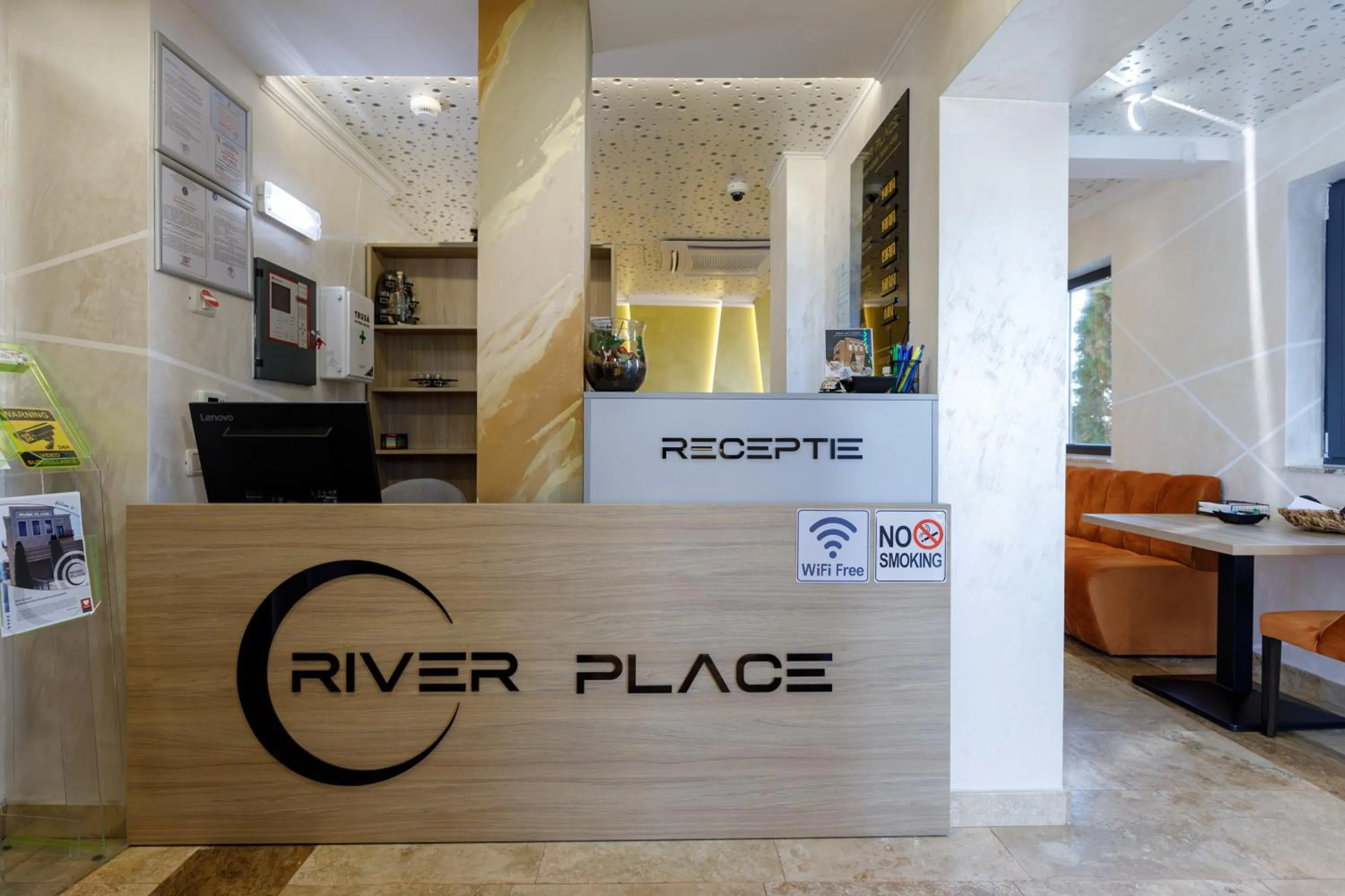 RIVER PLACE
