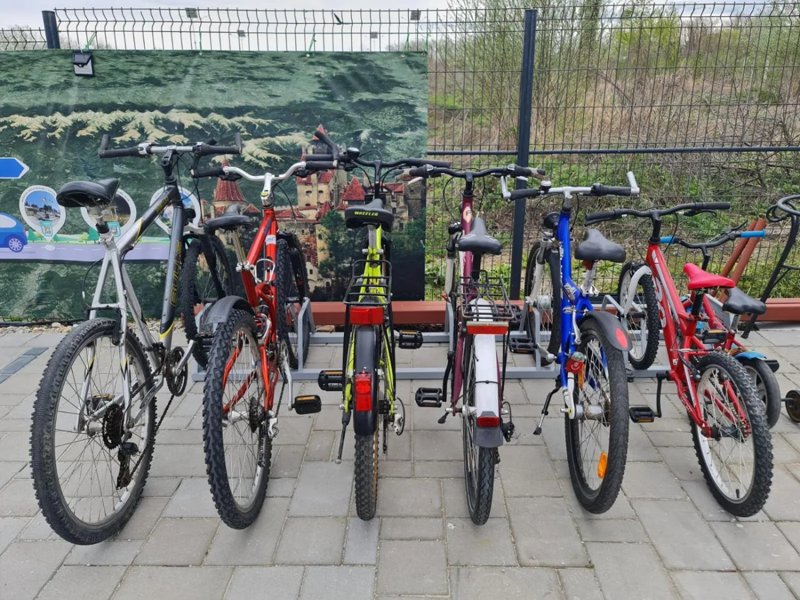 Children play ground in RIVER PLACE
