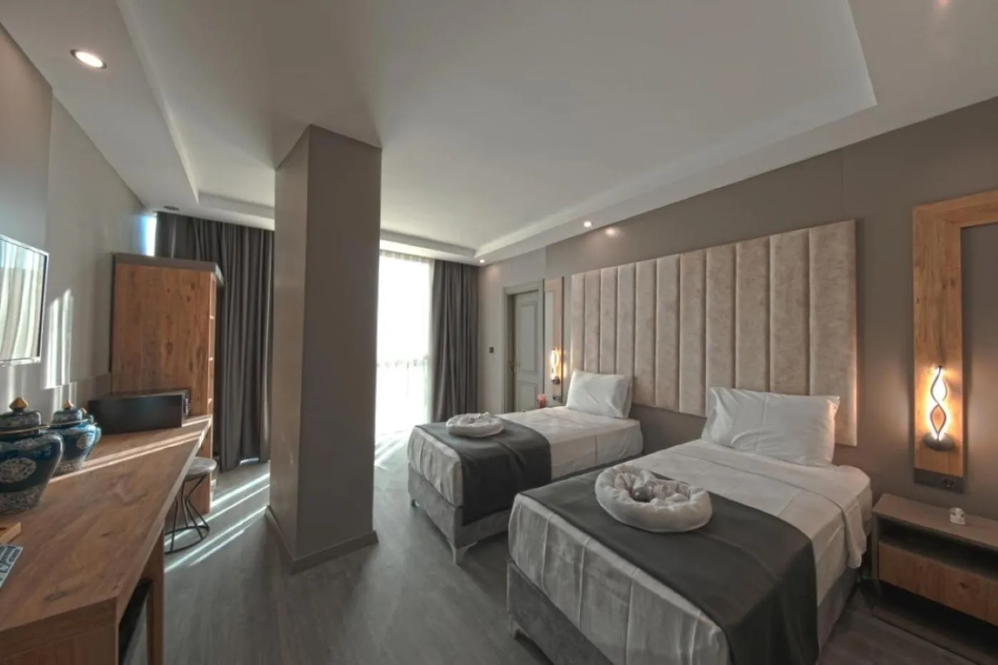 Photo of the whole room, Bed in İstanbul City Airport Hotel