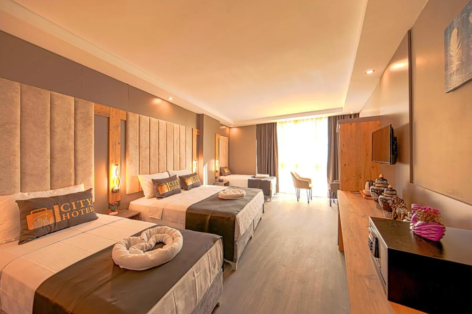 Shower, Bed in İstanbul City Airport Hotel