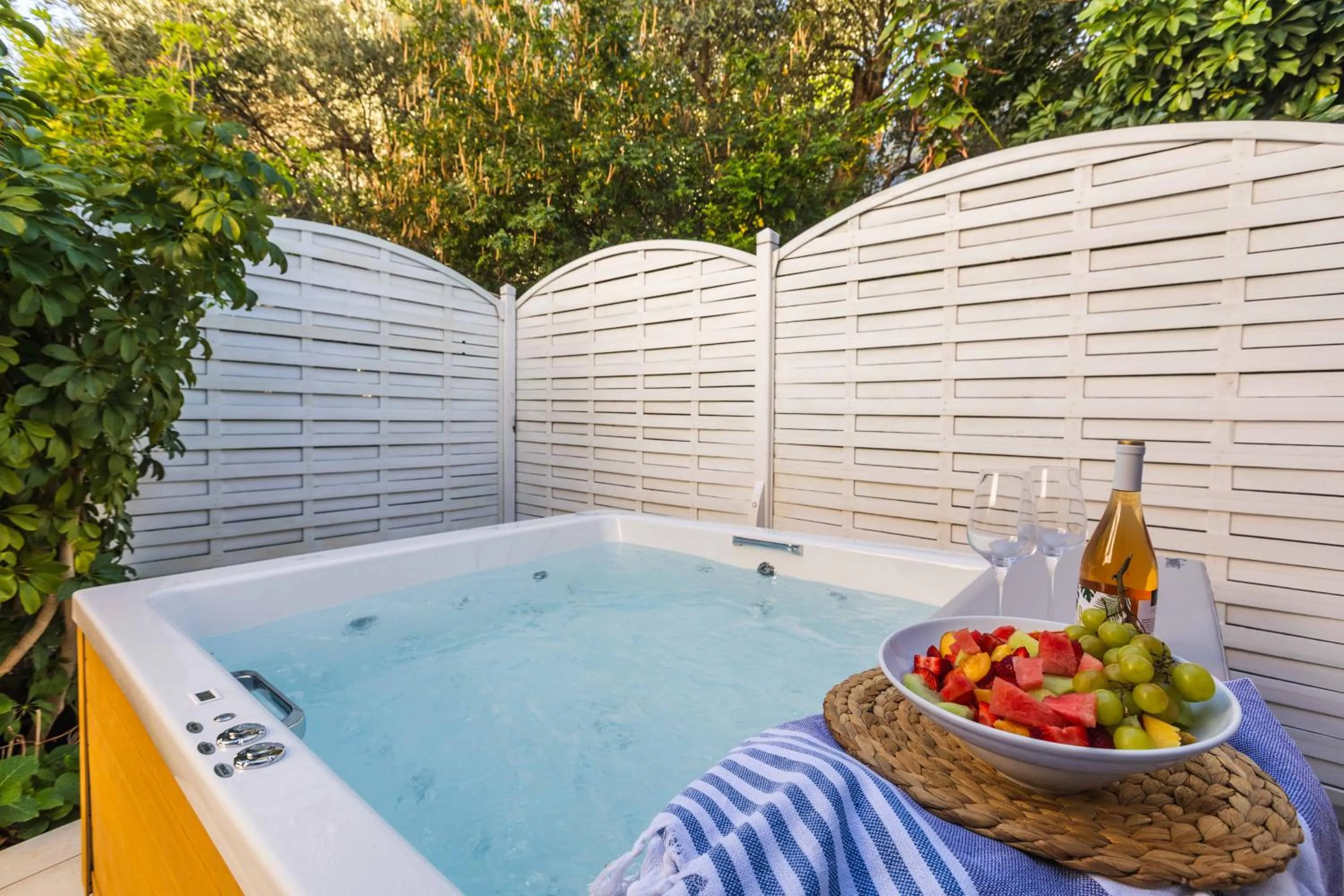 Hot Tub in Skiathos Avaton Garden, Philian Hotels and Resorts