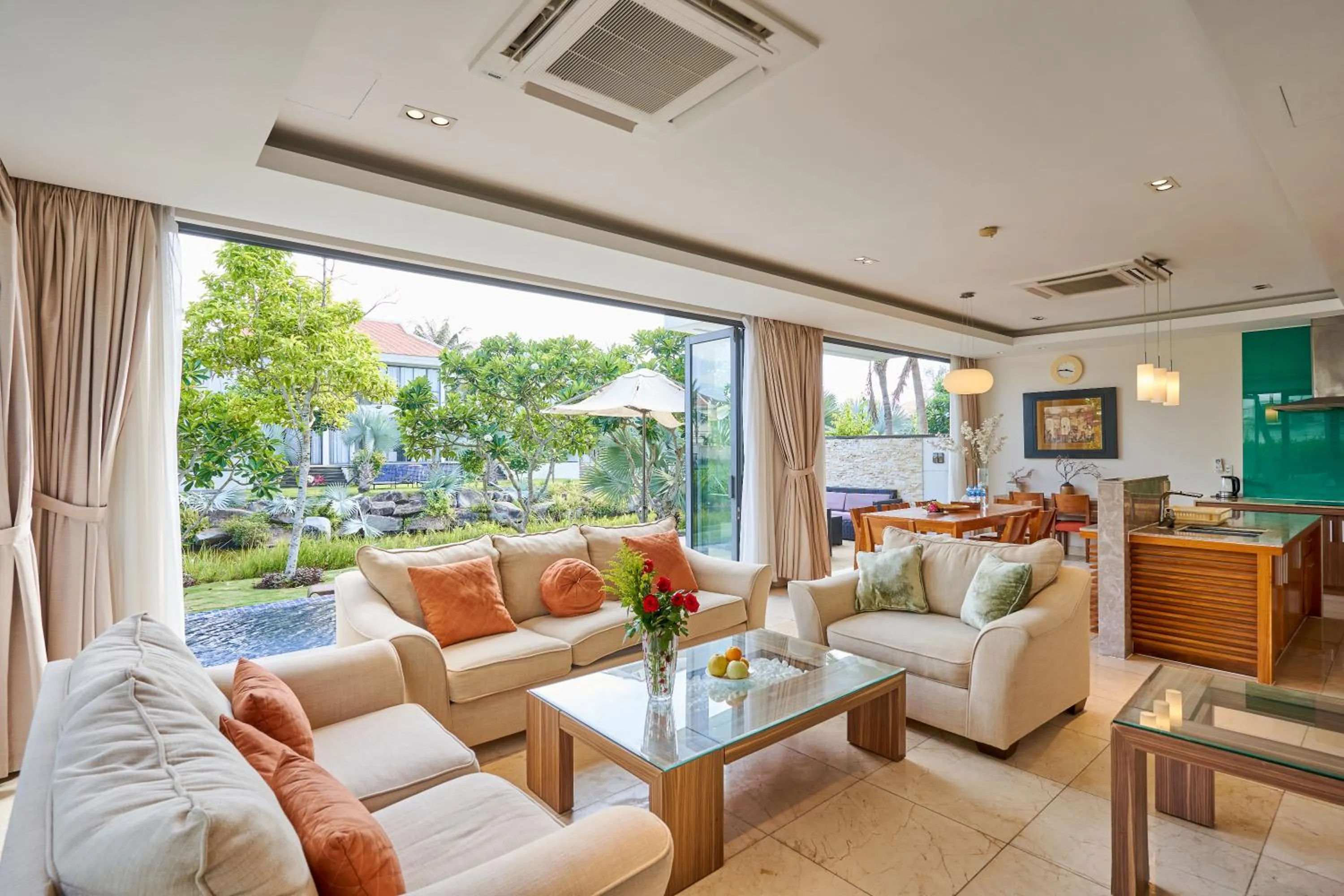 Living room in Ocean Beach Villas Danang