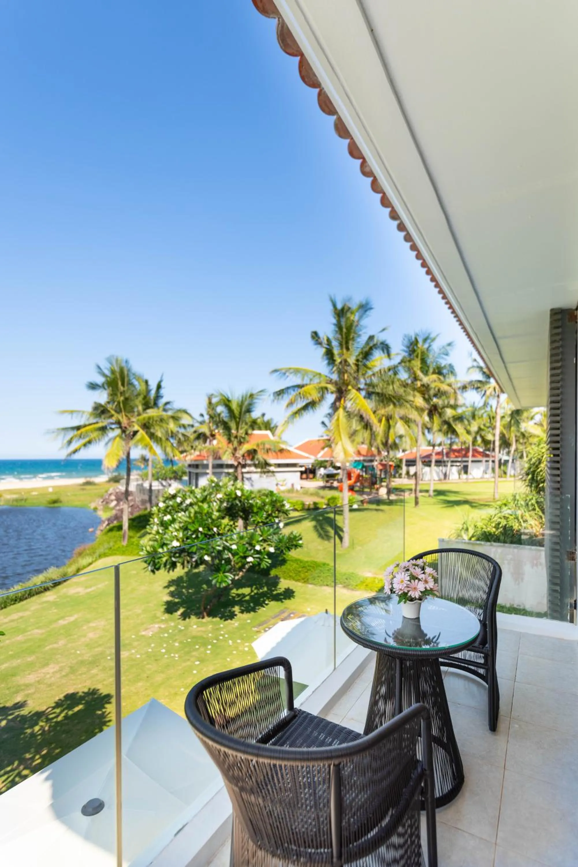 Balcony/Terrace in Ocean Beach Villas Danang