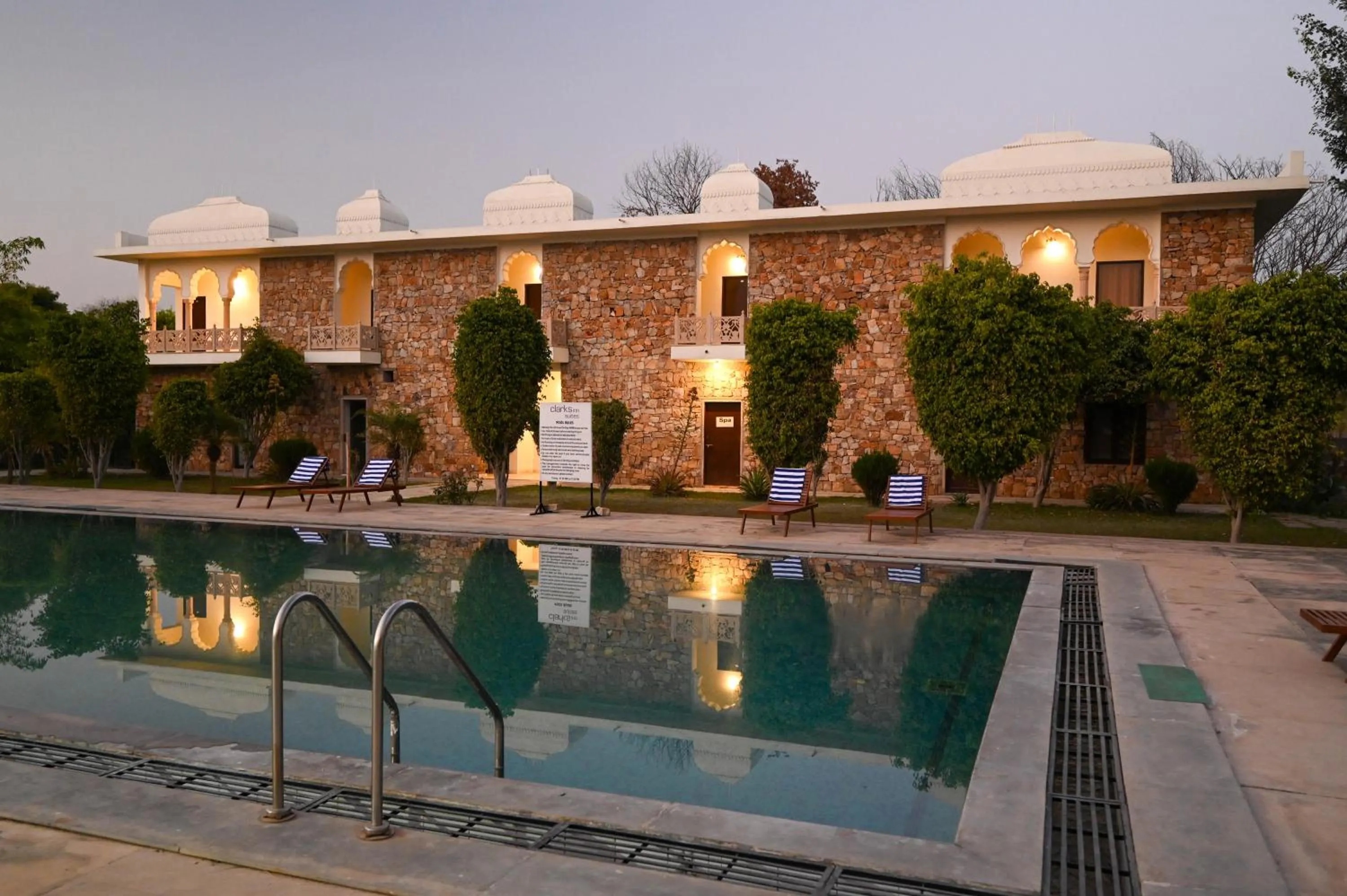 Swimming pool in ClarksInn Suites Ranthambhore