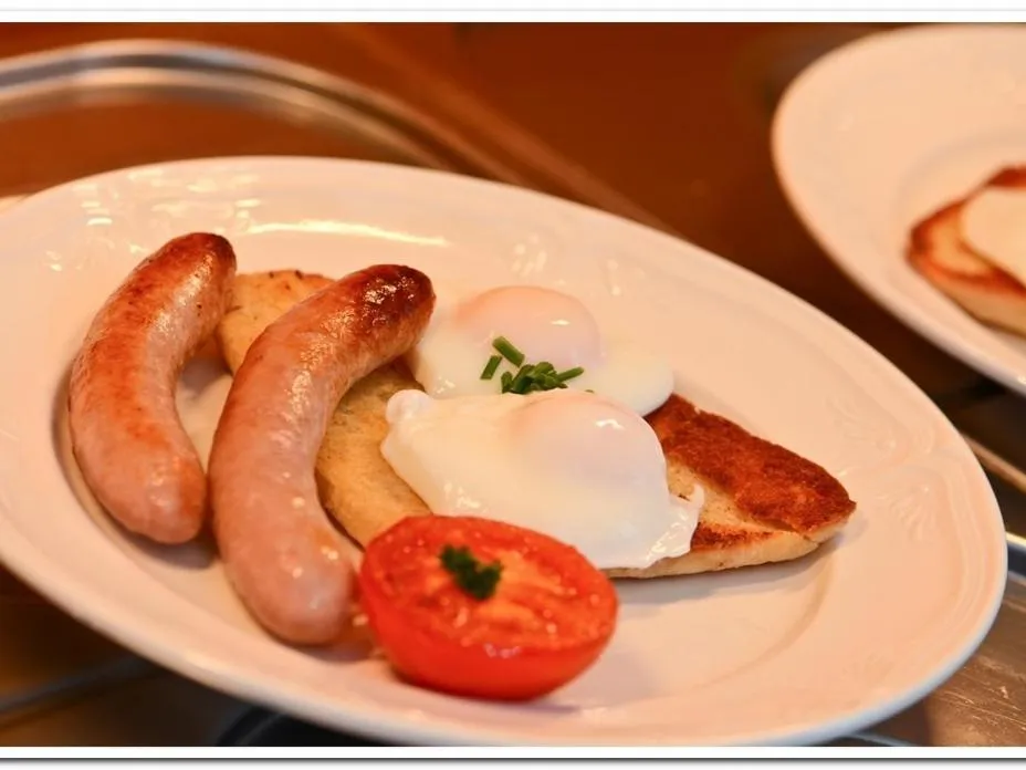 Dining area in Brooke Lodge Guesthouse