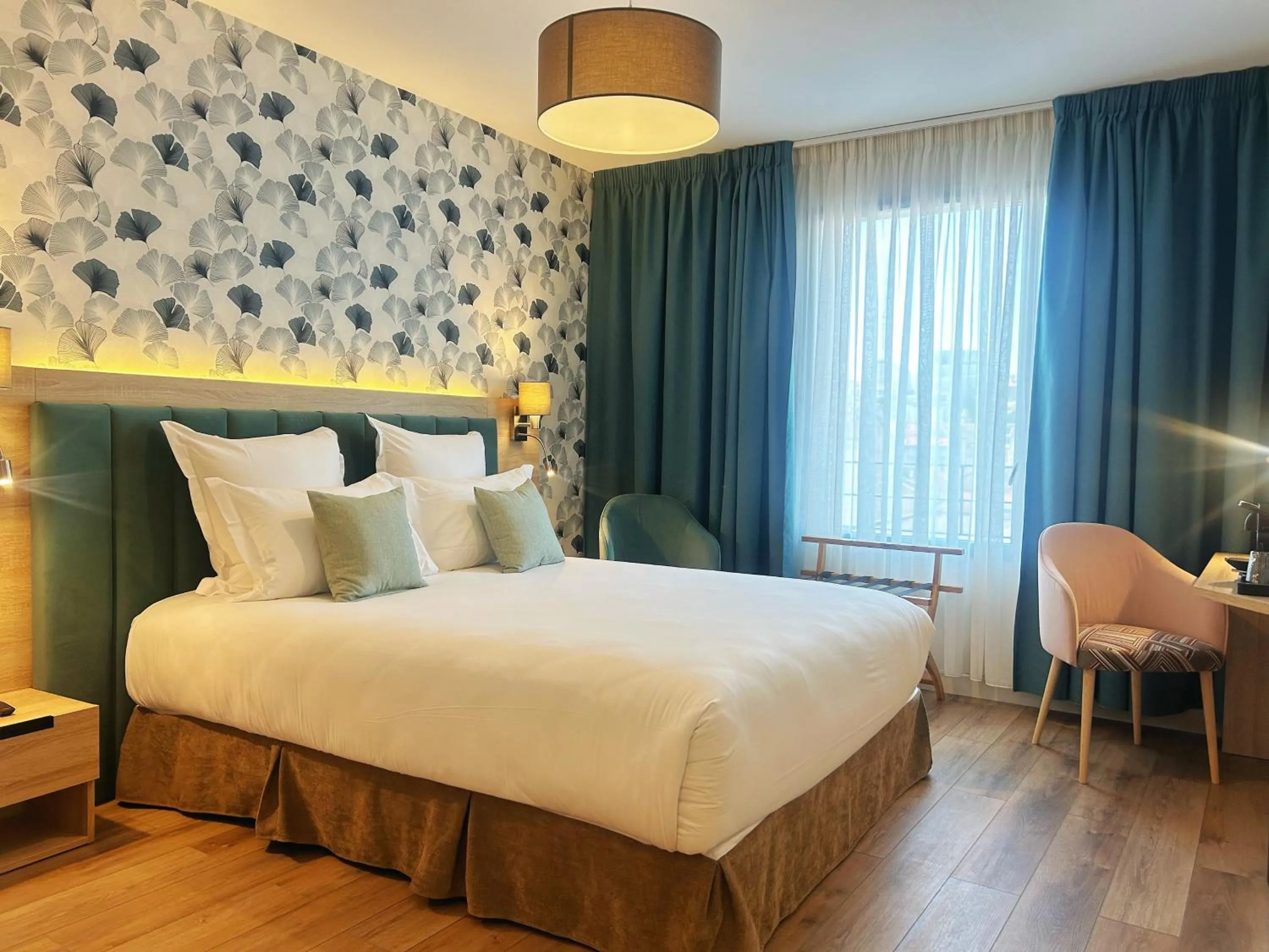 Bed in Hôtel Oden Paris Ivry