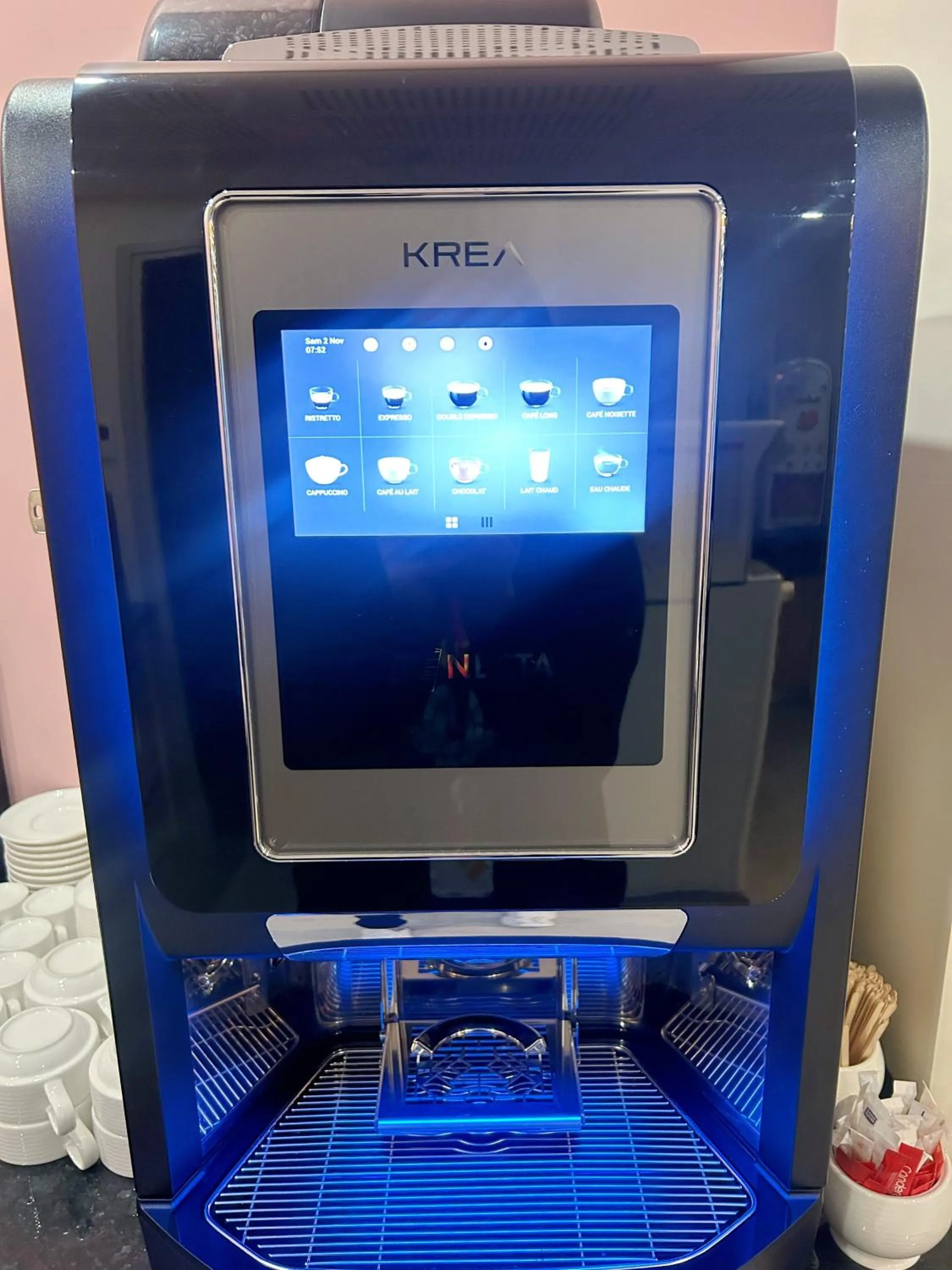 Breakfast in Hôtel Oden Paris Ivry